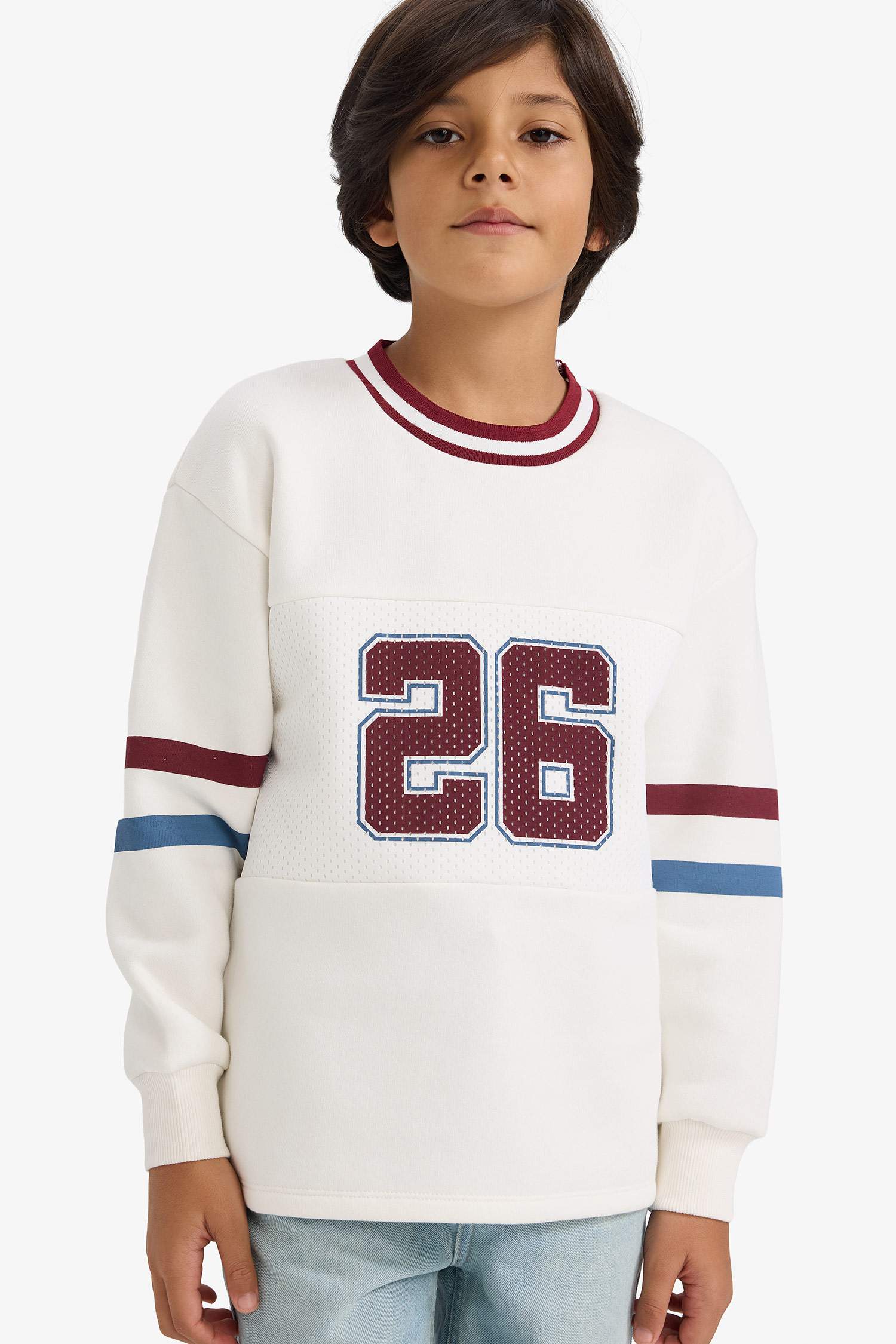 سويت شيرت ولادي قصة عادية بياخة V وبطانة ناعمة