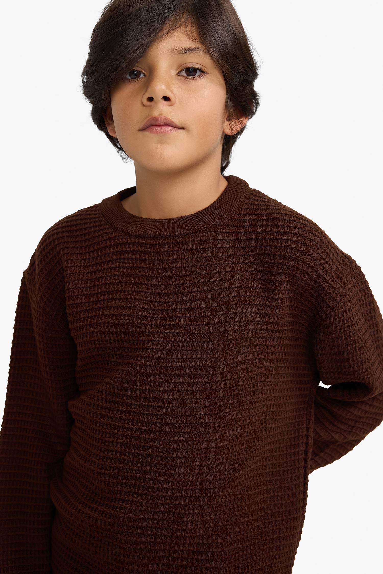 بلوز تريكو ولادي قصة عادية بياخة مستديرة