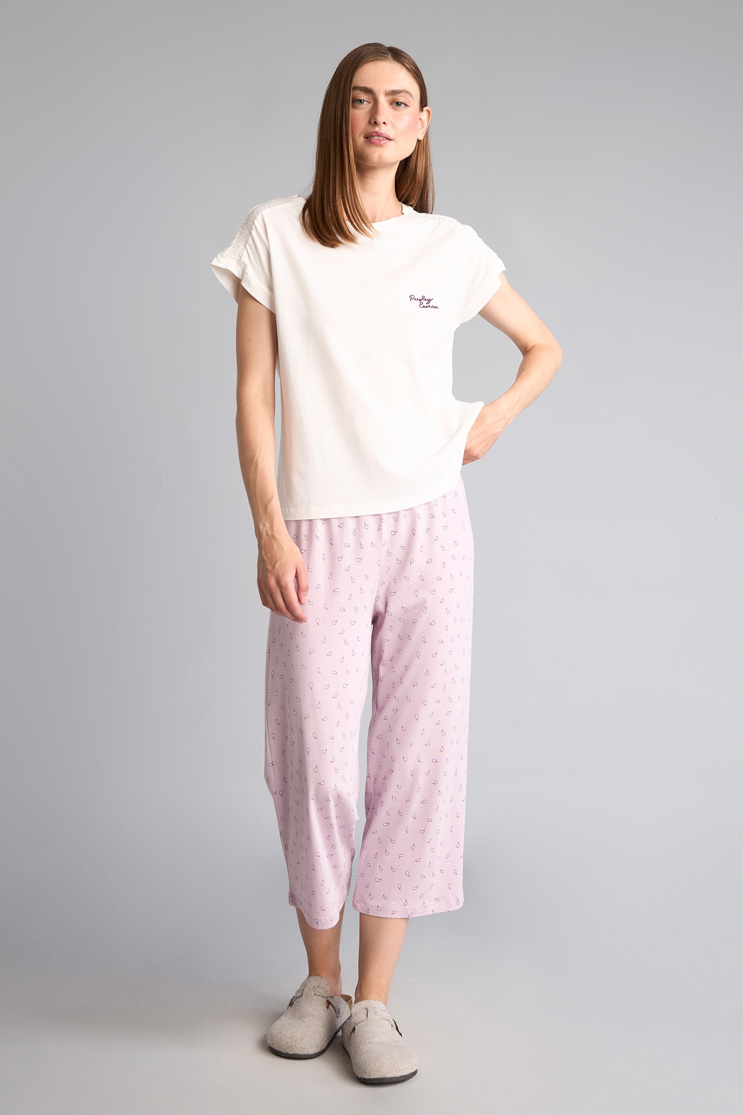 DeFacto %100 Pamuk Boxy Fıt Kısa Kollu Baskılı Pijama Takımı