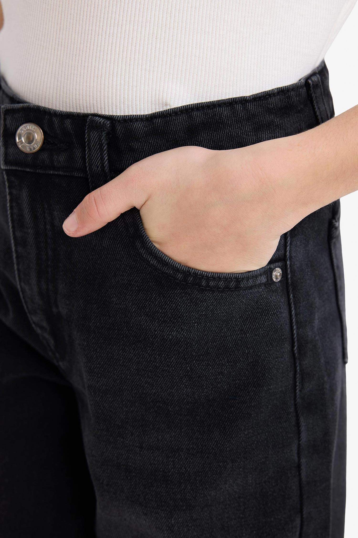 بنطرون جينز بناتي وايد ليج برجل واسع