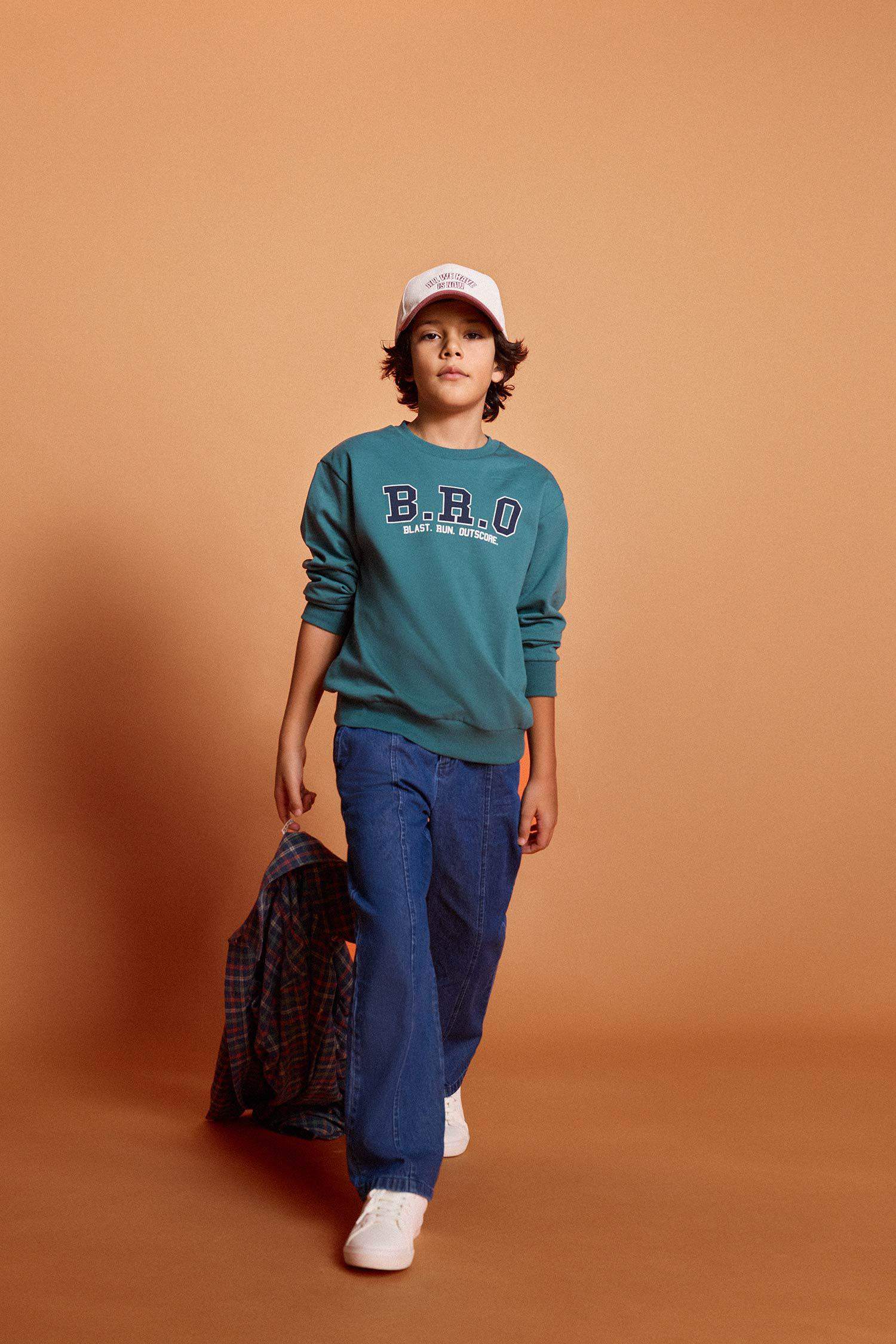 Erkek Çocuk 2'li Takım Baskılı Sweatshirt Jean Pantolon