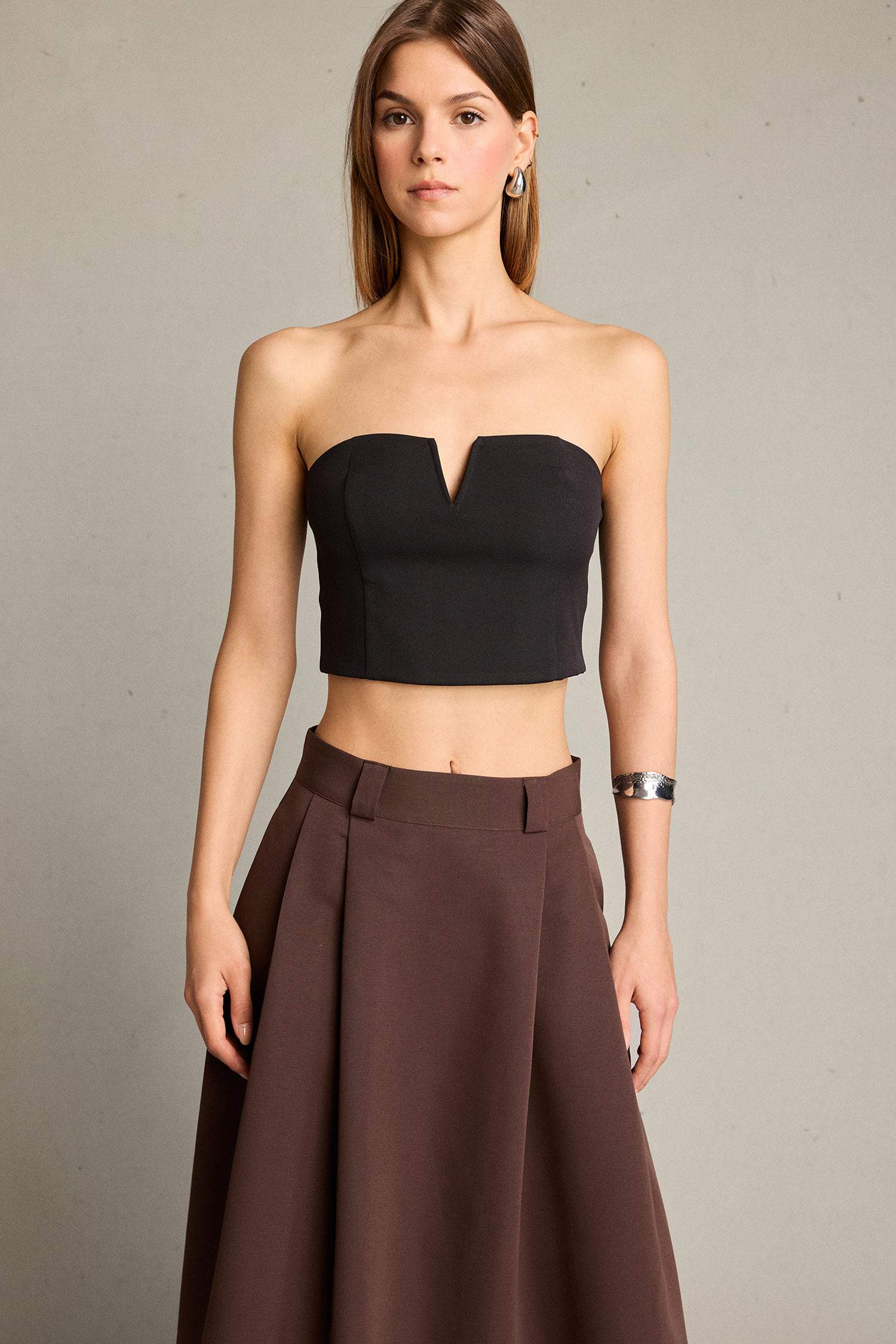 Strapless Sleeveless Blouse