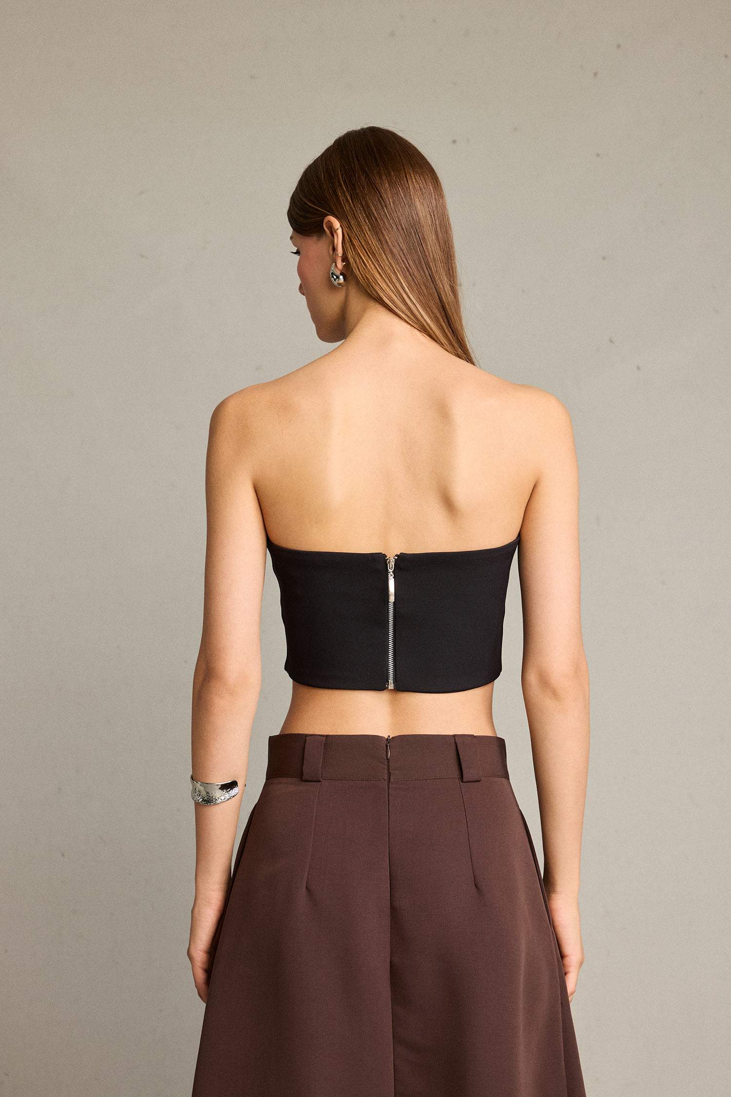 Strapless Sleeveless Blouse