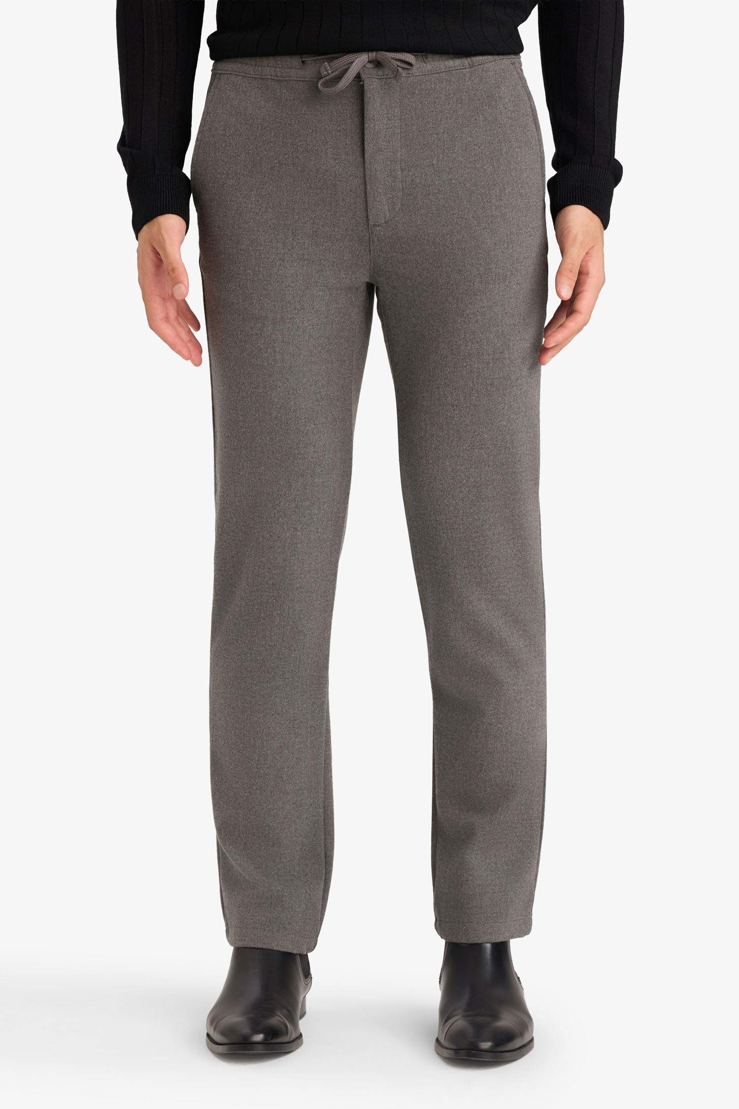 Regular Fit Cepli Düz Paça Pantolon