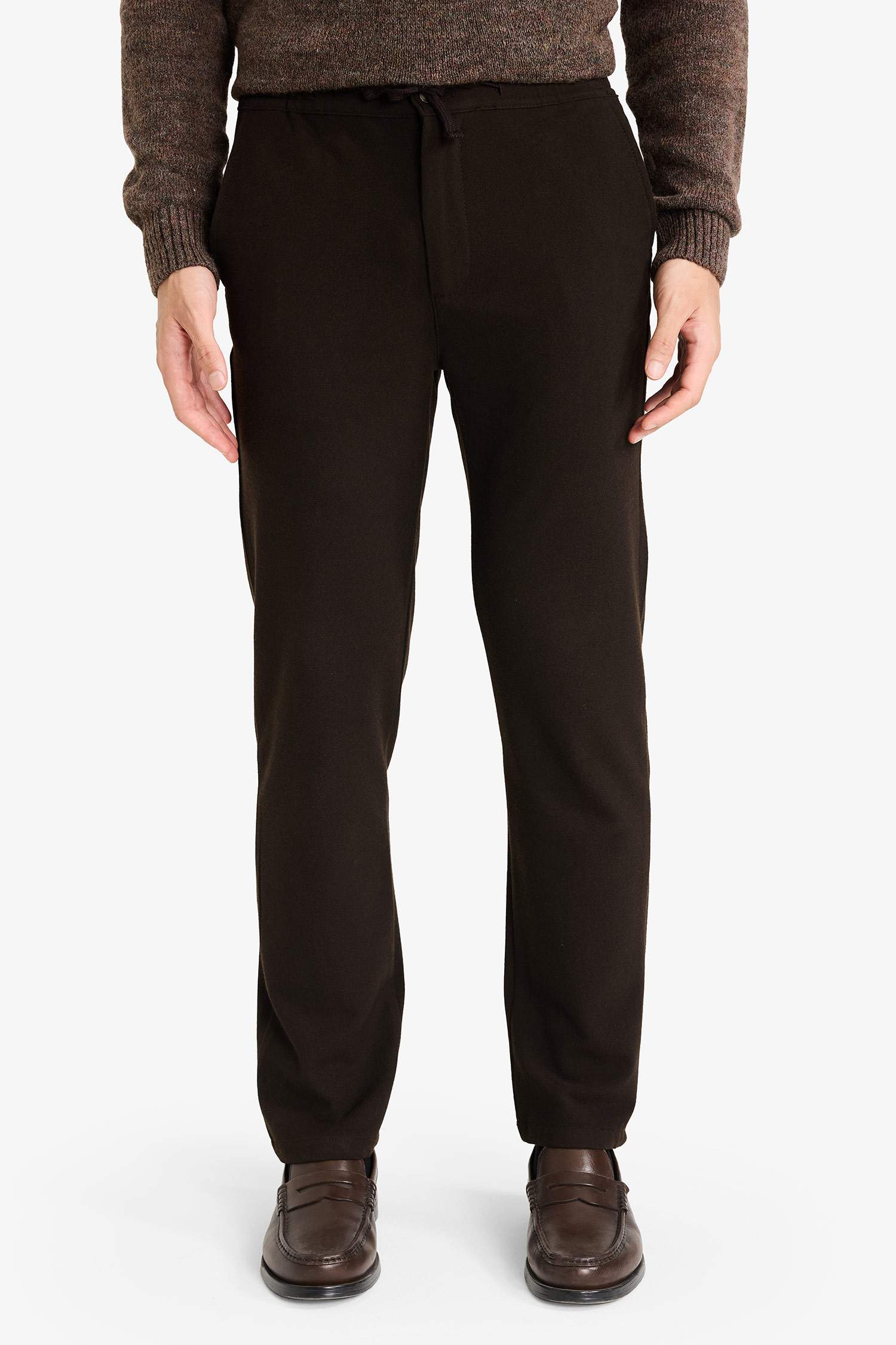 بنطرون قصة عادية ورجل عادية