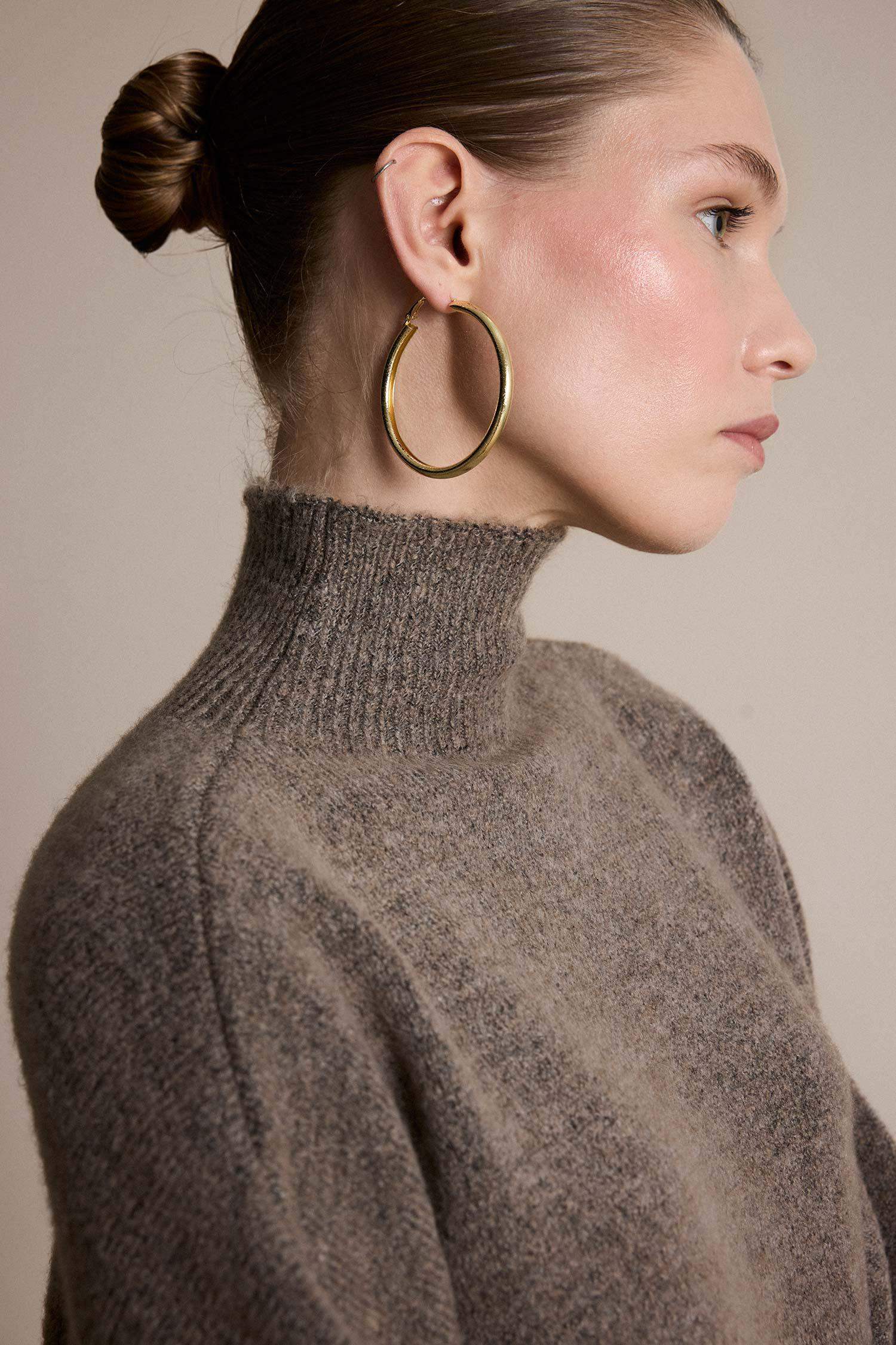 Woman 3 Piece Gold Earrings