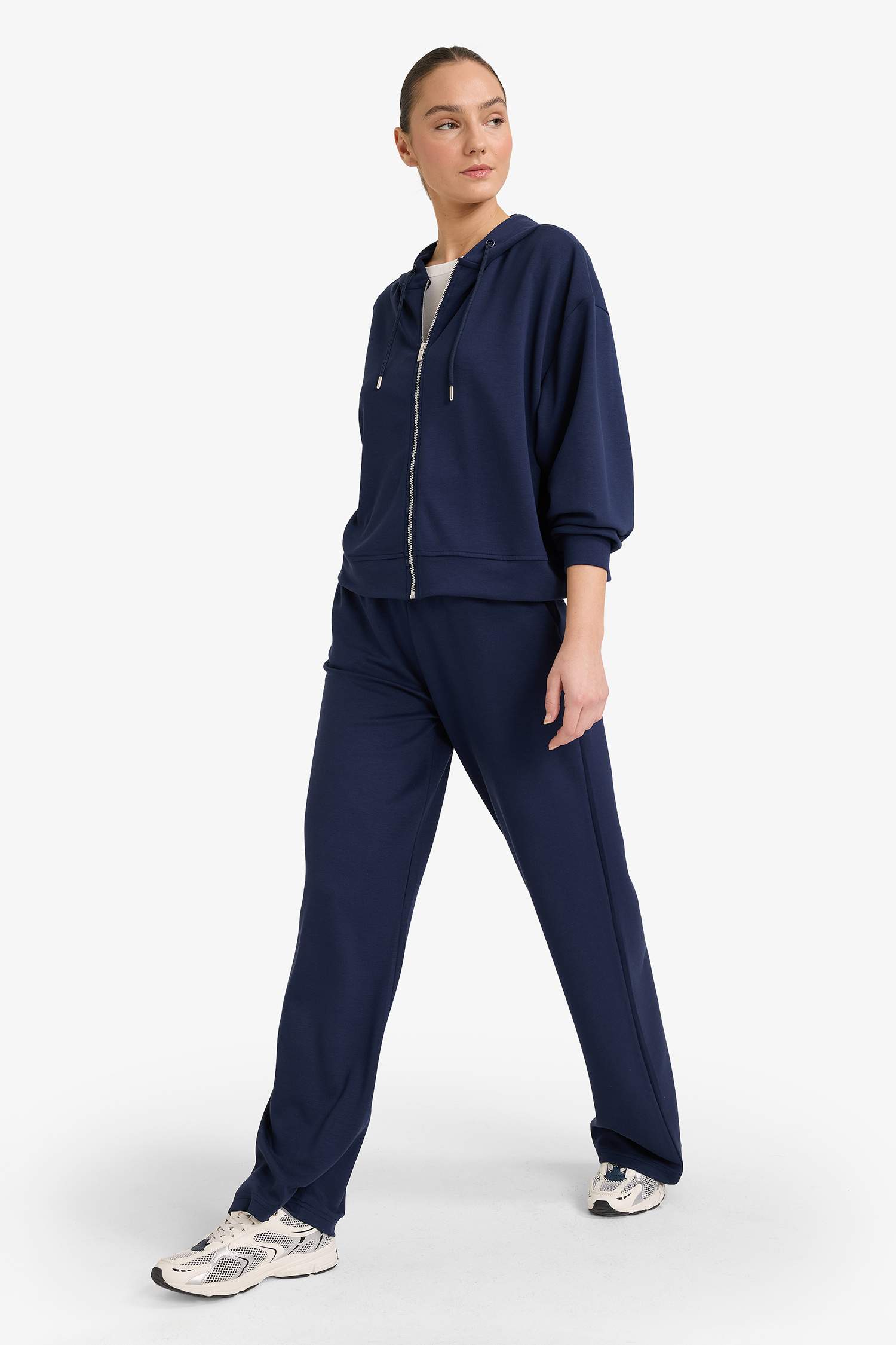 Straight Fit Basic Düz Geniş Paça Eşofman Altı