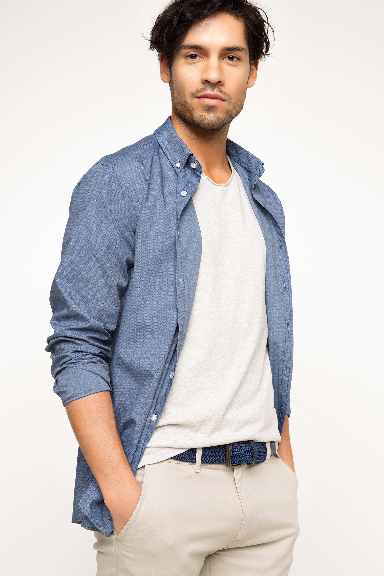 Defacto Slim Fit Gömlek. 1