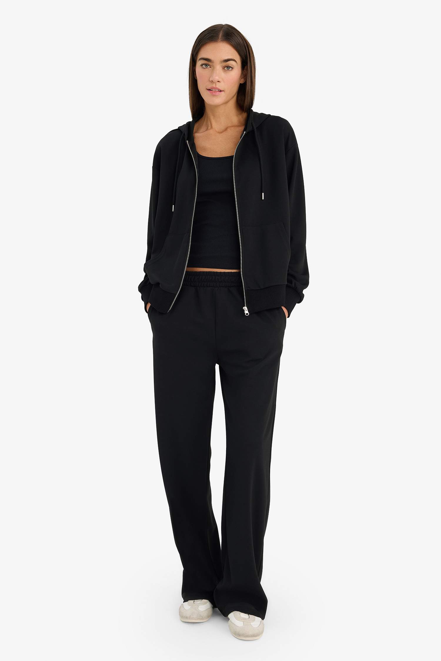 بنطلون بيزك قصة مستقيمة