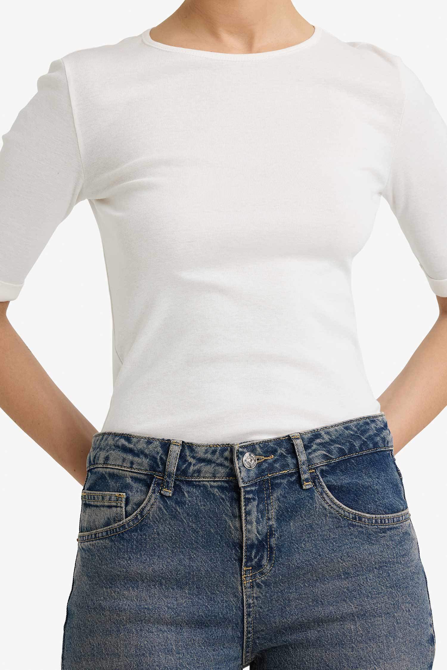 Slim Fit Crew Neck Ribbed T-shirt