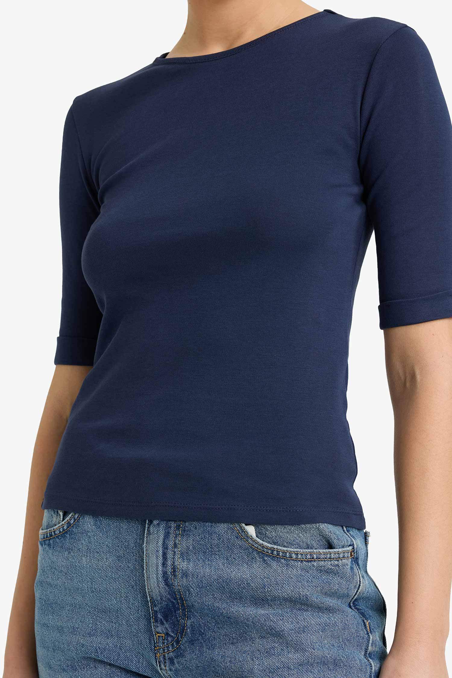 Slim Fit Dar Kesim Bisiklet Yaka Ribana Kısa Kollu Tişört