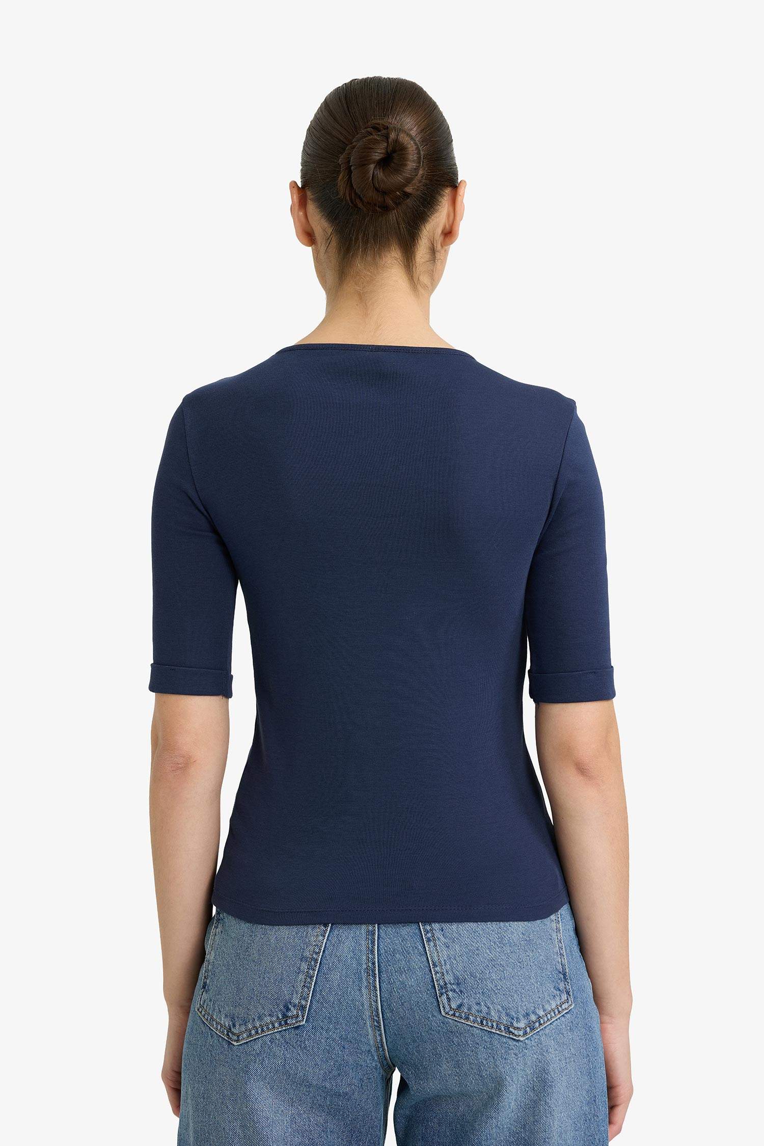 Slim Fit Dar Kesim Bisiklet Yaka Ribana Kısa Kollu Tişört