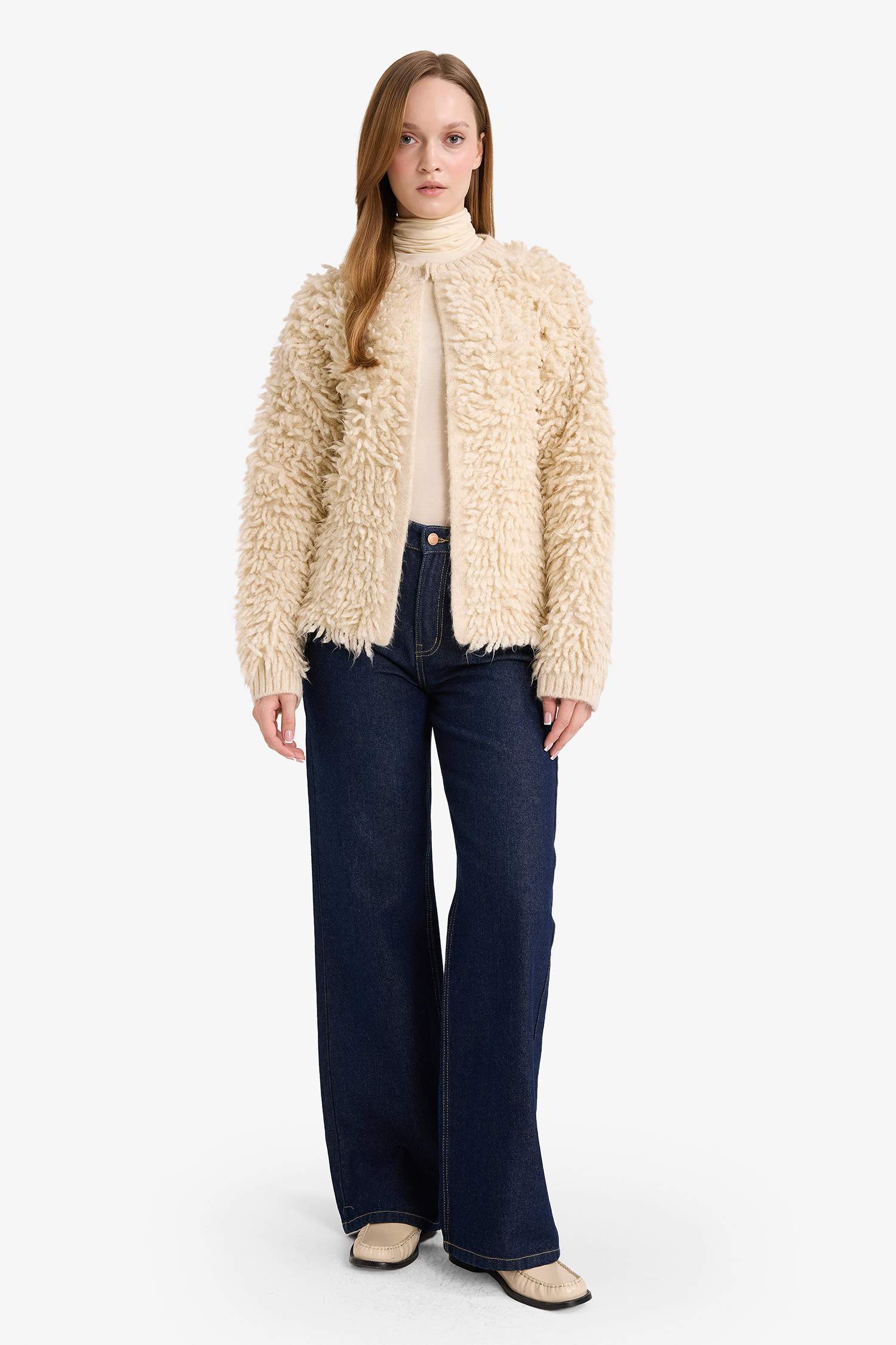 Regular Fit Bisiklet Yaka Triko Hırka