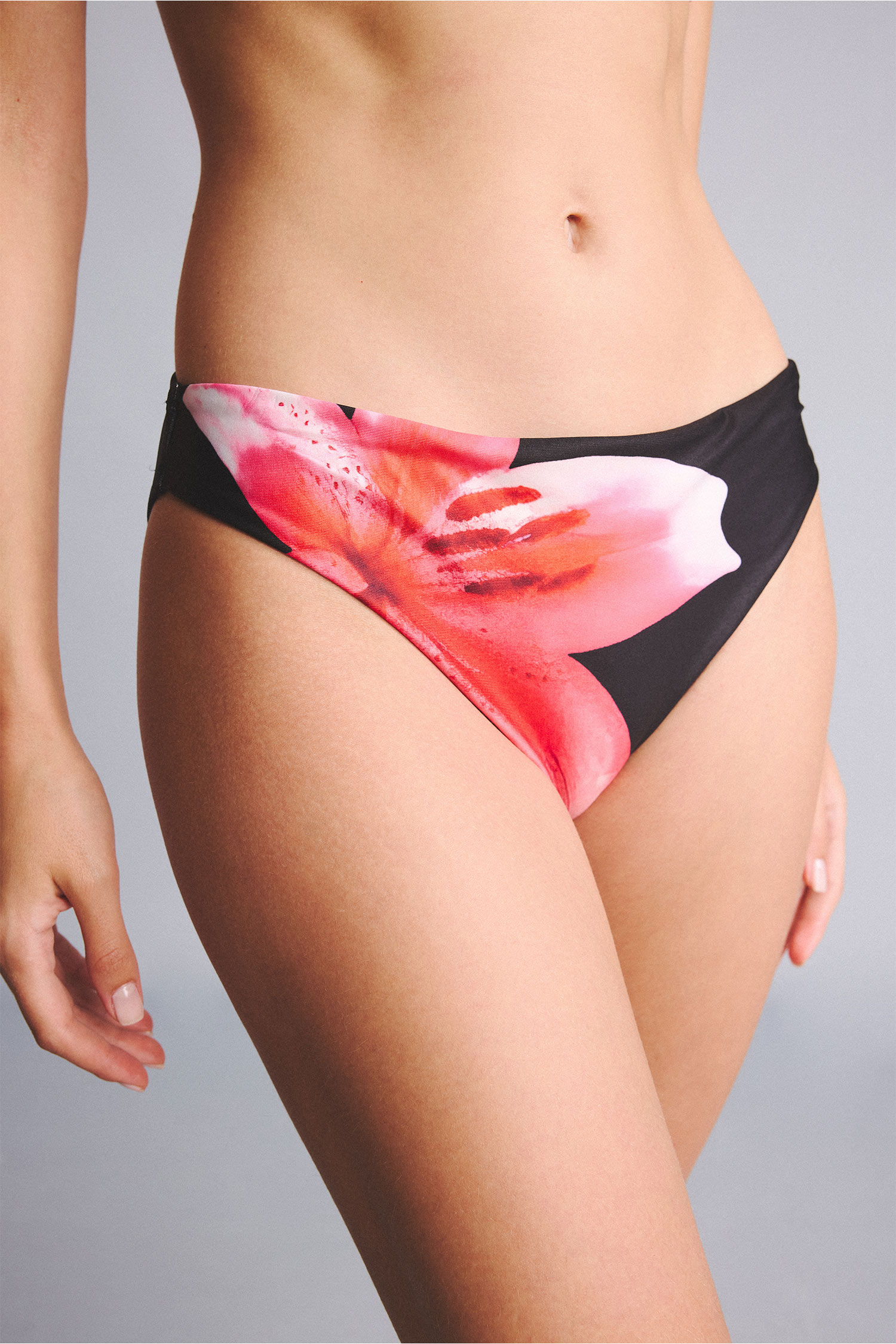 DeFacto Regular Fit Çiçekli Bikini Alt görsel 3