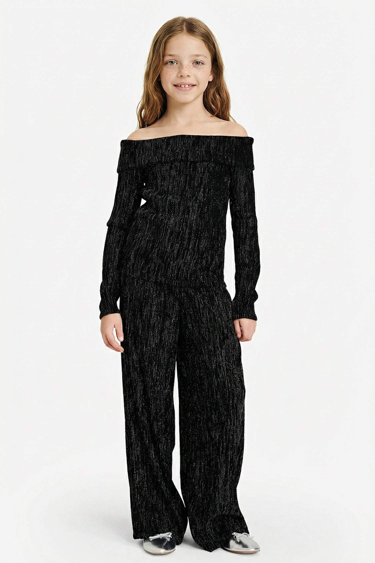 Yılbaşı Temalı 2'li Takım Simli Kumaş Omzu Açık Bluz Pantolon Kız Çocuk