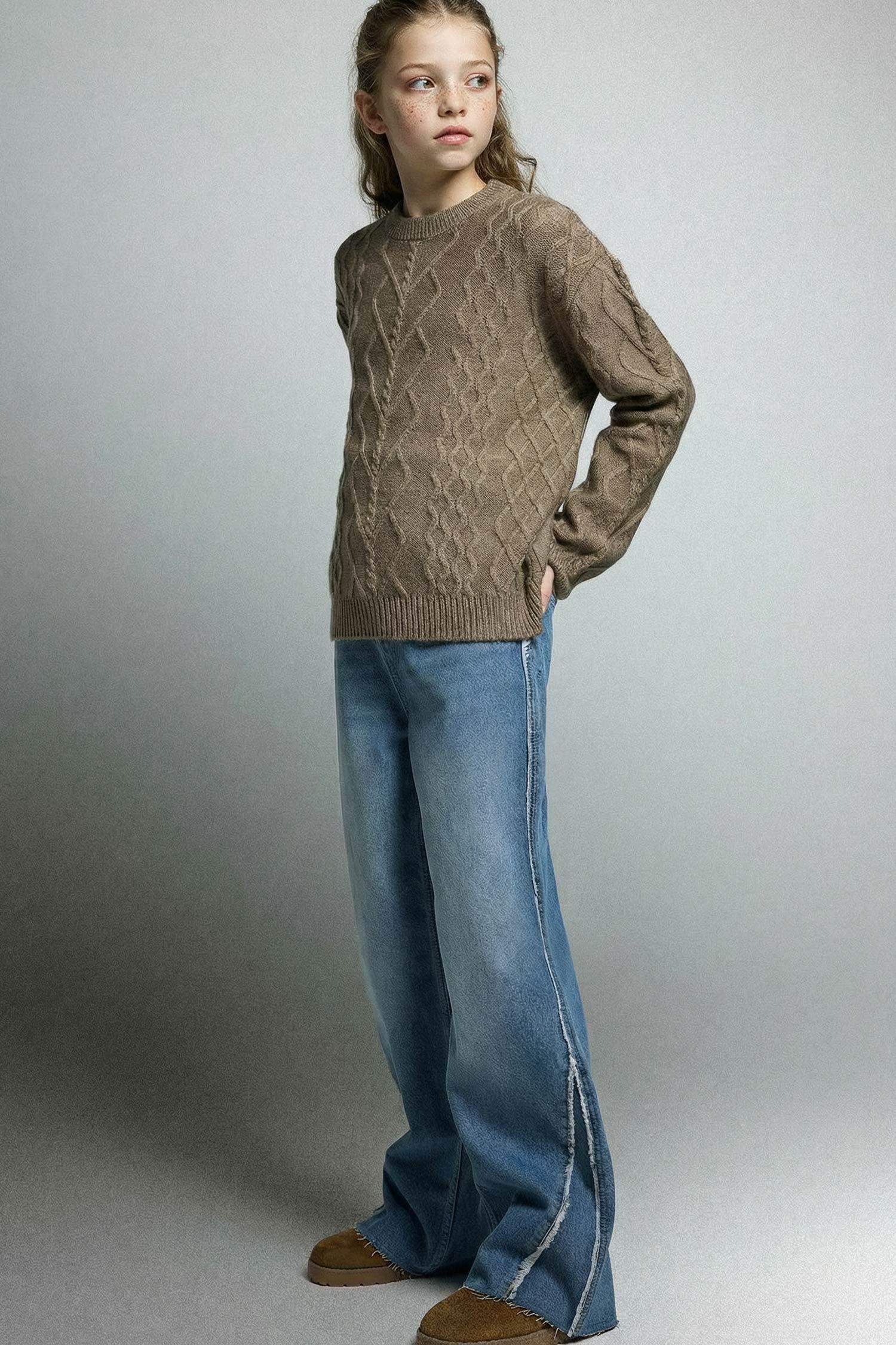 بلوز صوف بناتي قصة عادية بياخة مستديرة