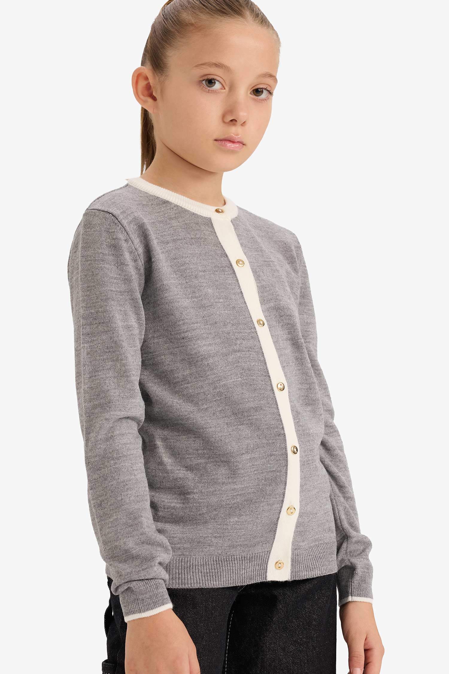 Kız Çocuk Düğmeli Hırka