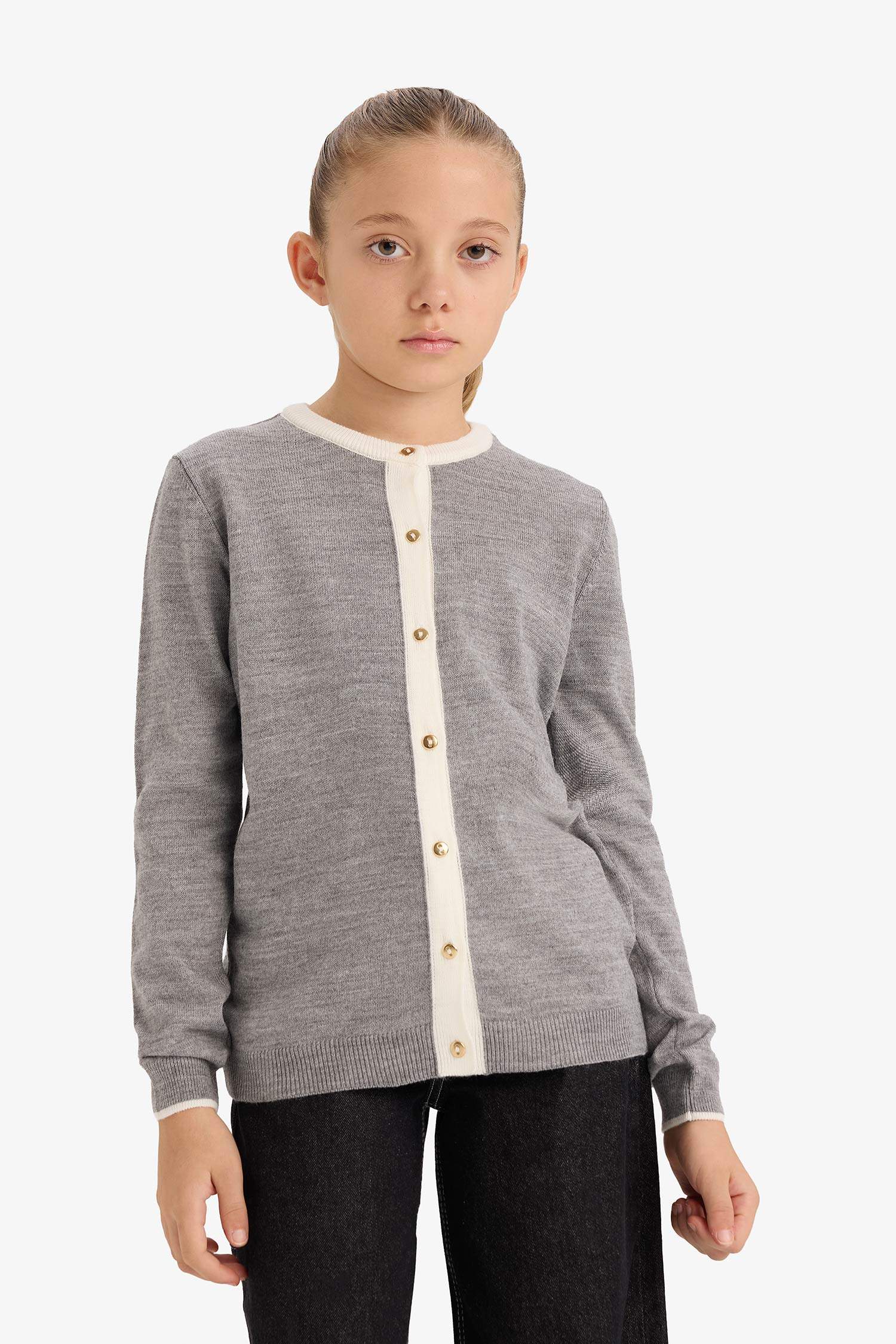 Kız Çocuk Düğmeli Hırka