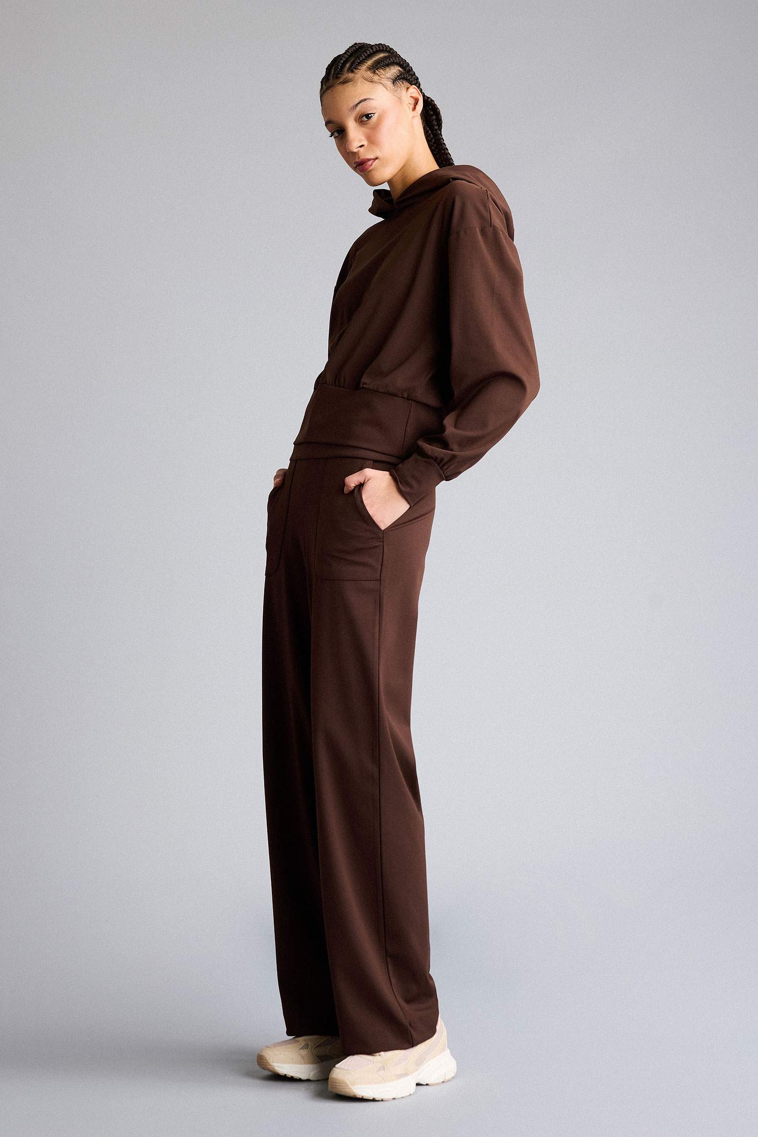 Wide Leg Long Pocketed Sports Pants