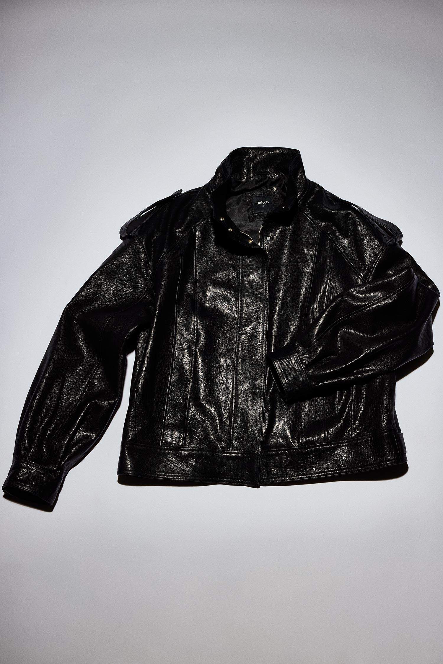 %100 Deri Oversize Geniş Kalıp Dik Yaka Fermuarlı Mont