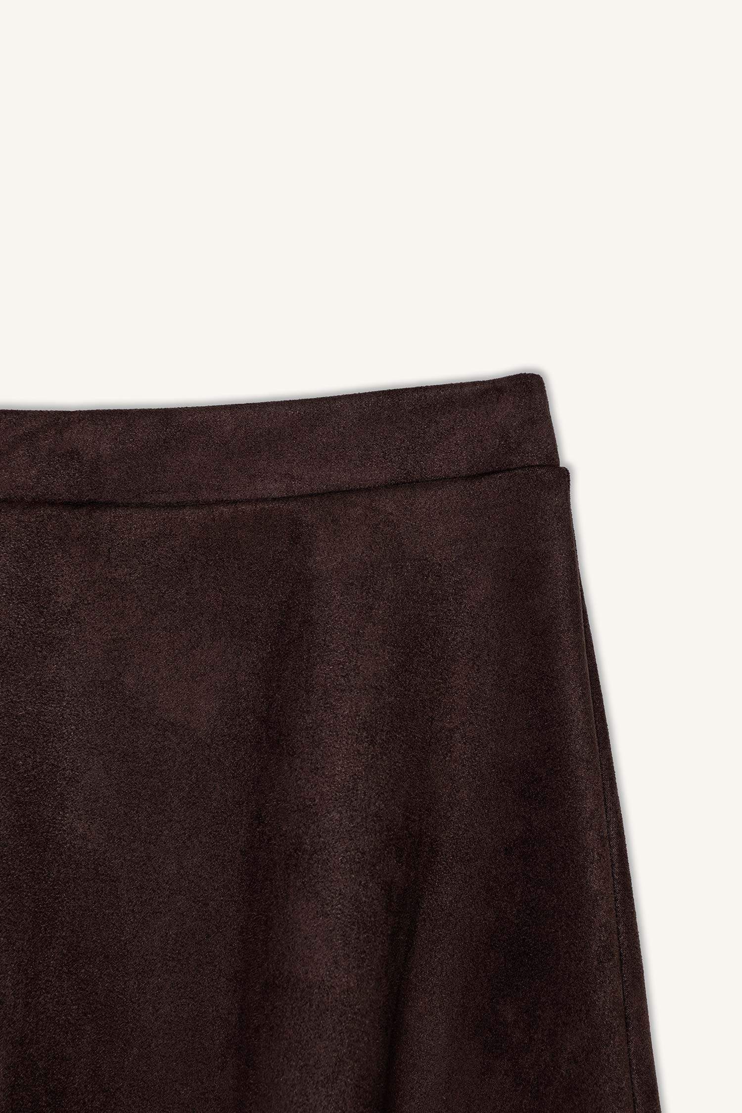 A Cut Suede Knitted Skirt