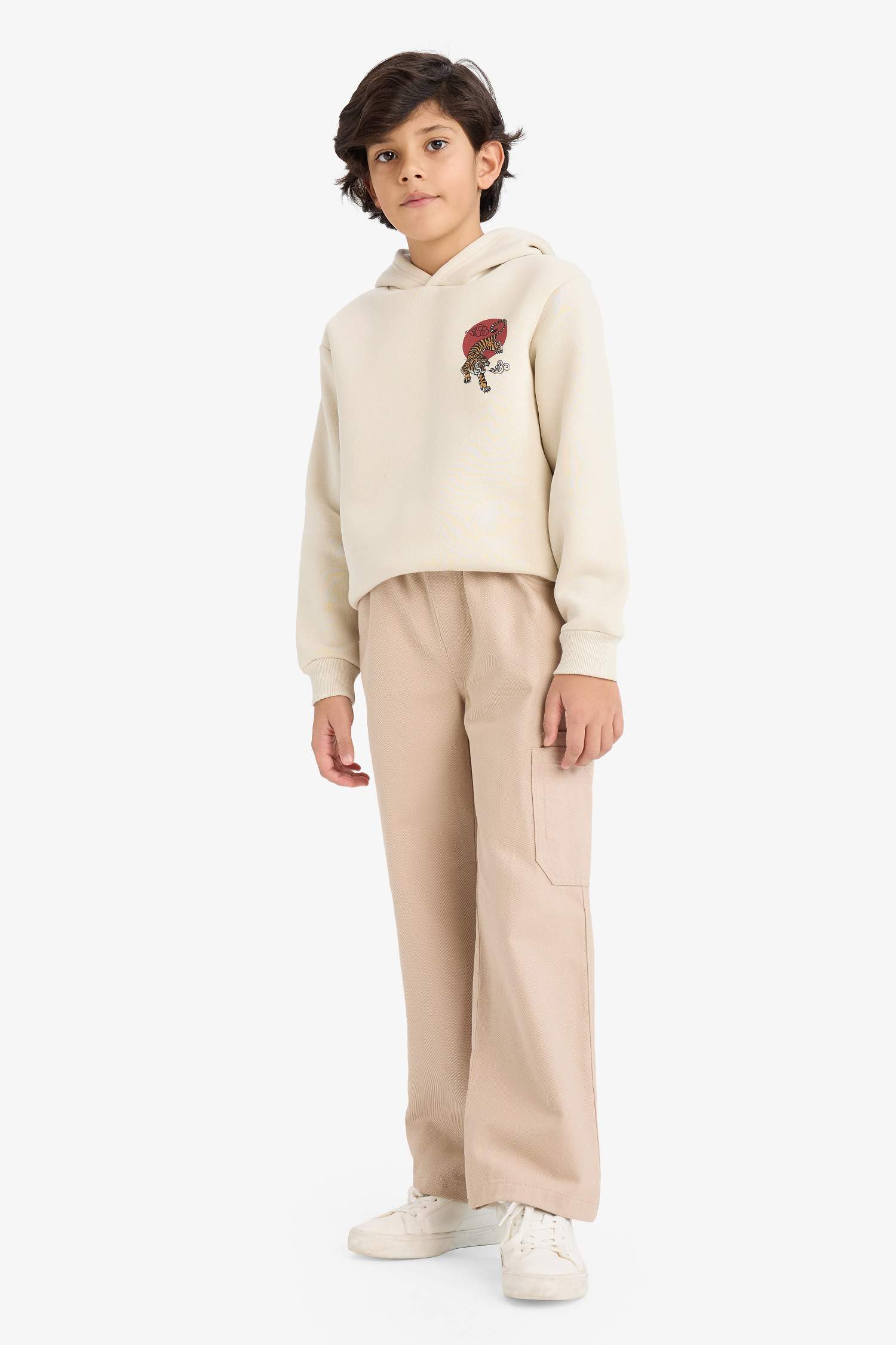 Erkek Çocuk Kapüşonlu Sırt Baskılı İçi Yumuşak Tüylü Sweatshirt