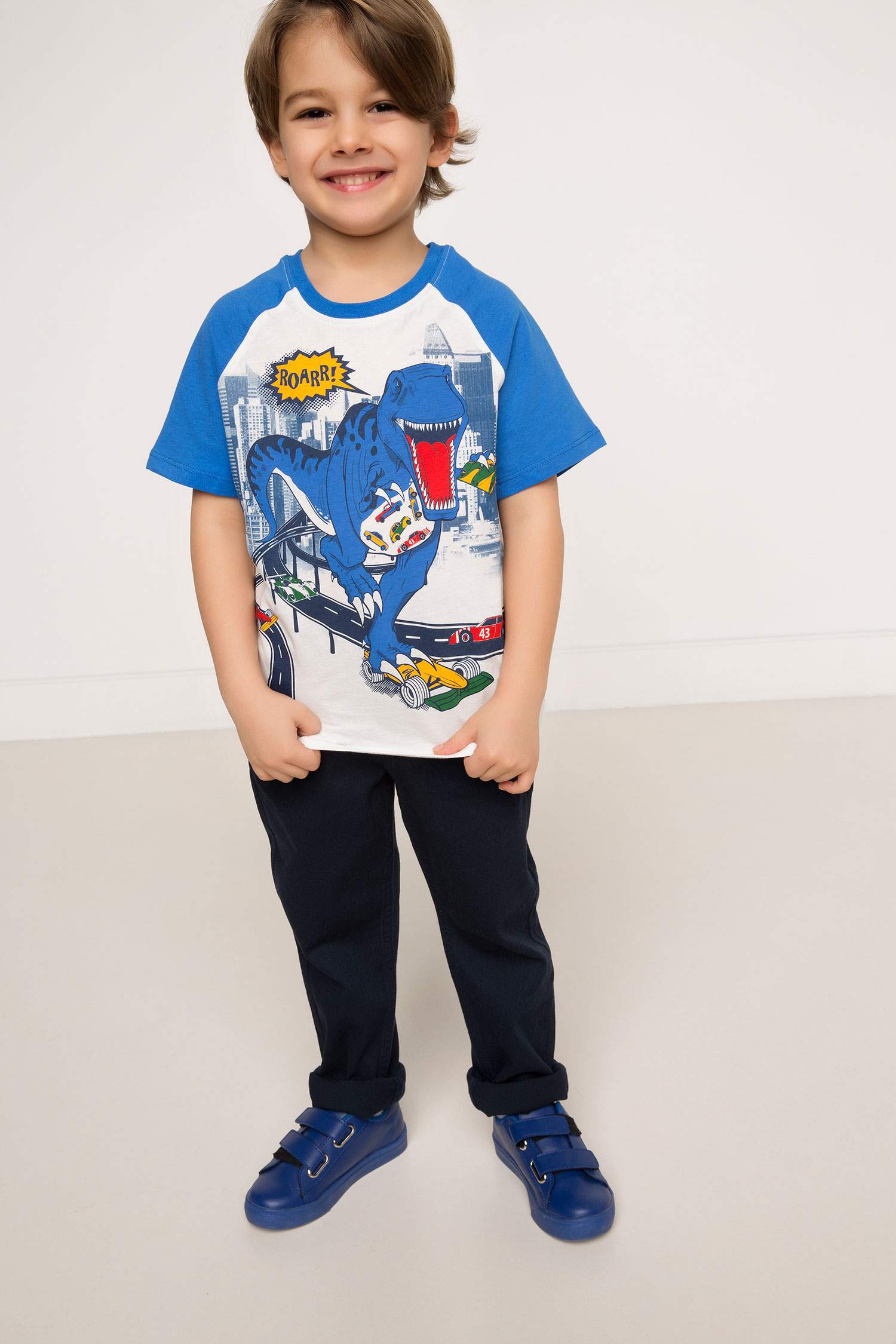 Defacto Regular Fit Erkek Çocuk Pantolon. 1