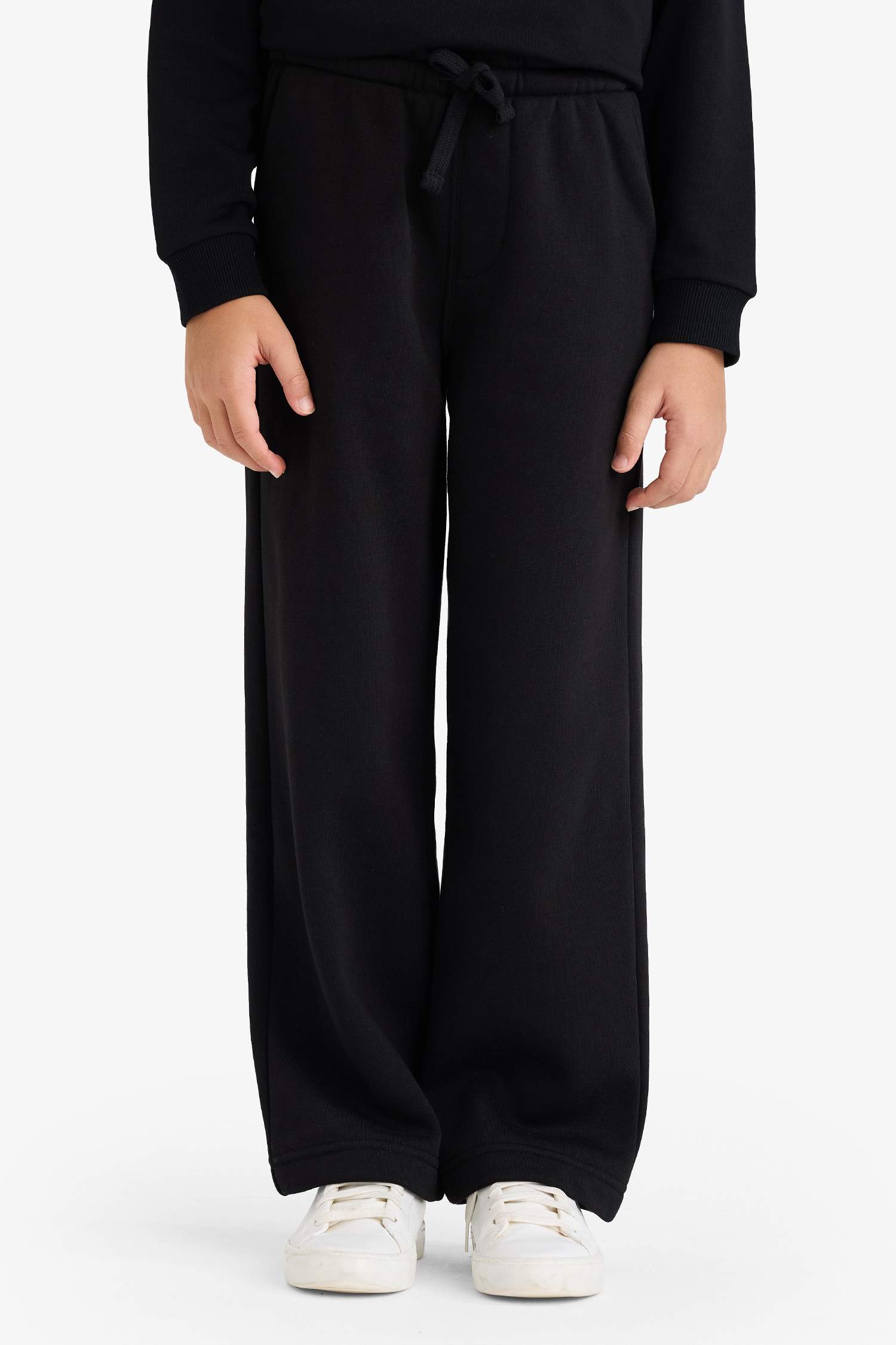 Erkek Çocuk Oversize Geniş Kalıp Beli Lastikli Eşofman Altı