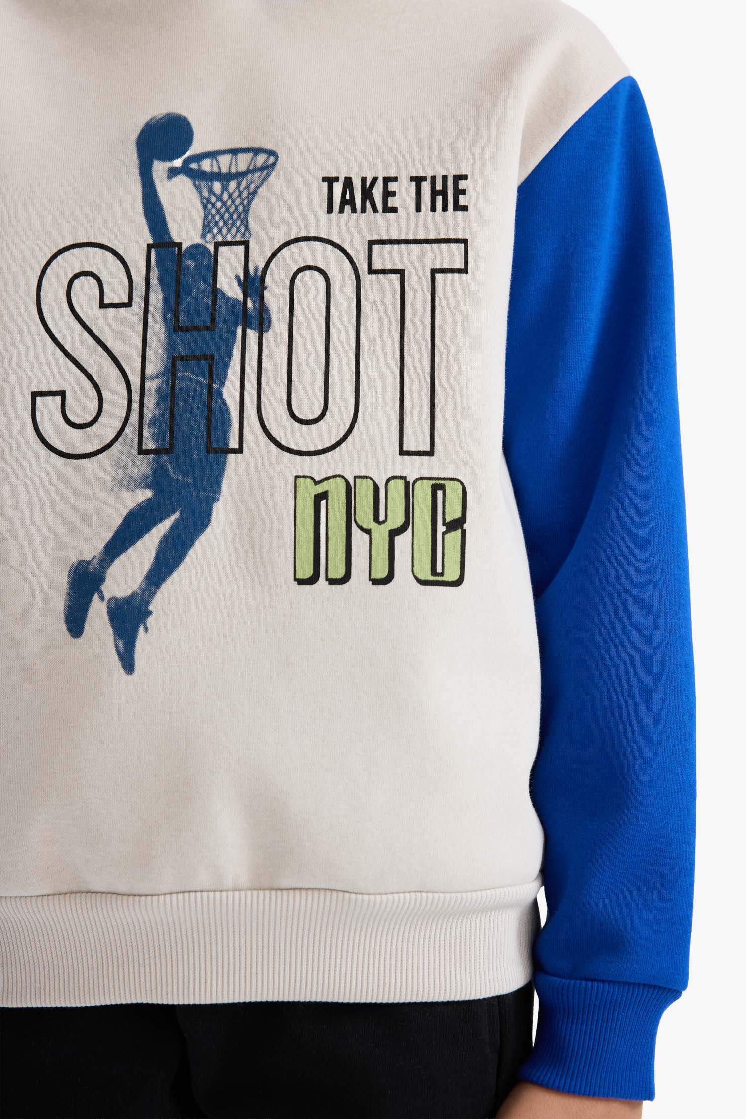 Kapüşonlu Baskılı İçi Yumuşak Tüylü Sweatshirt Erkek Çocuk