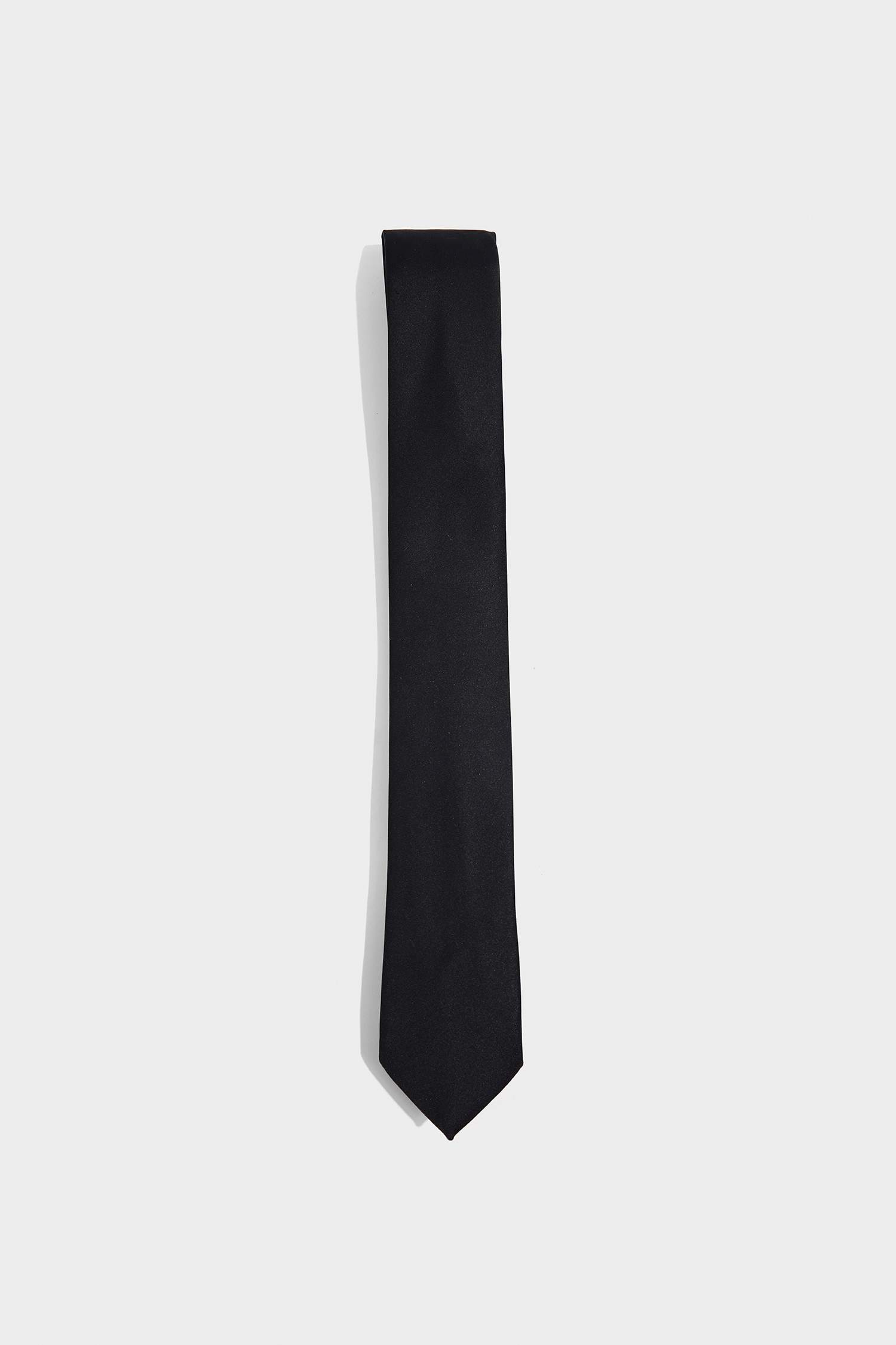Woman Tie
