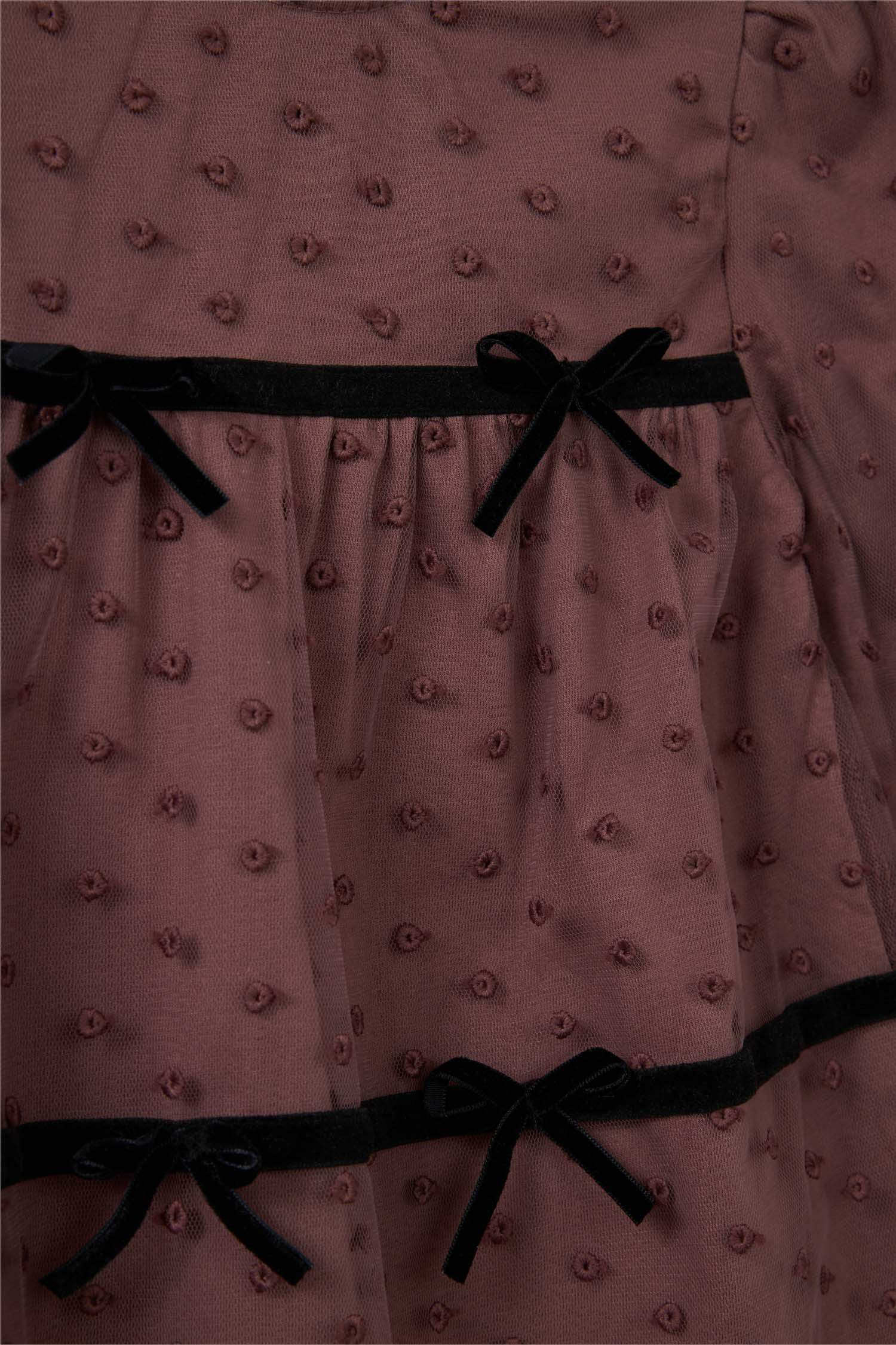 فستان بناتي منقط تول ردن طويل