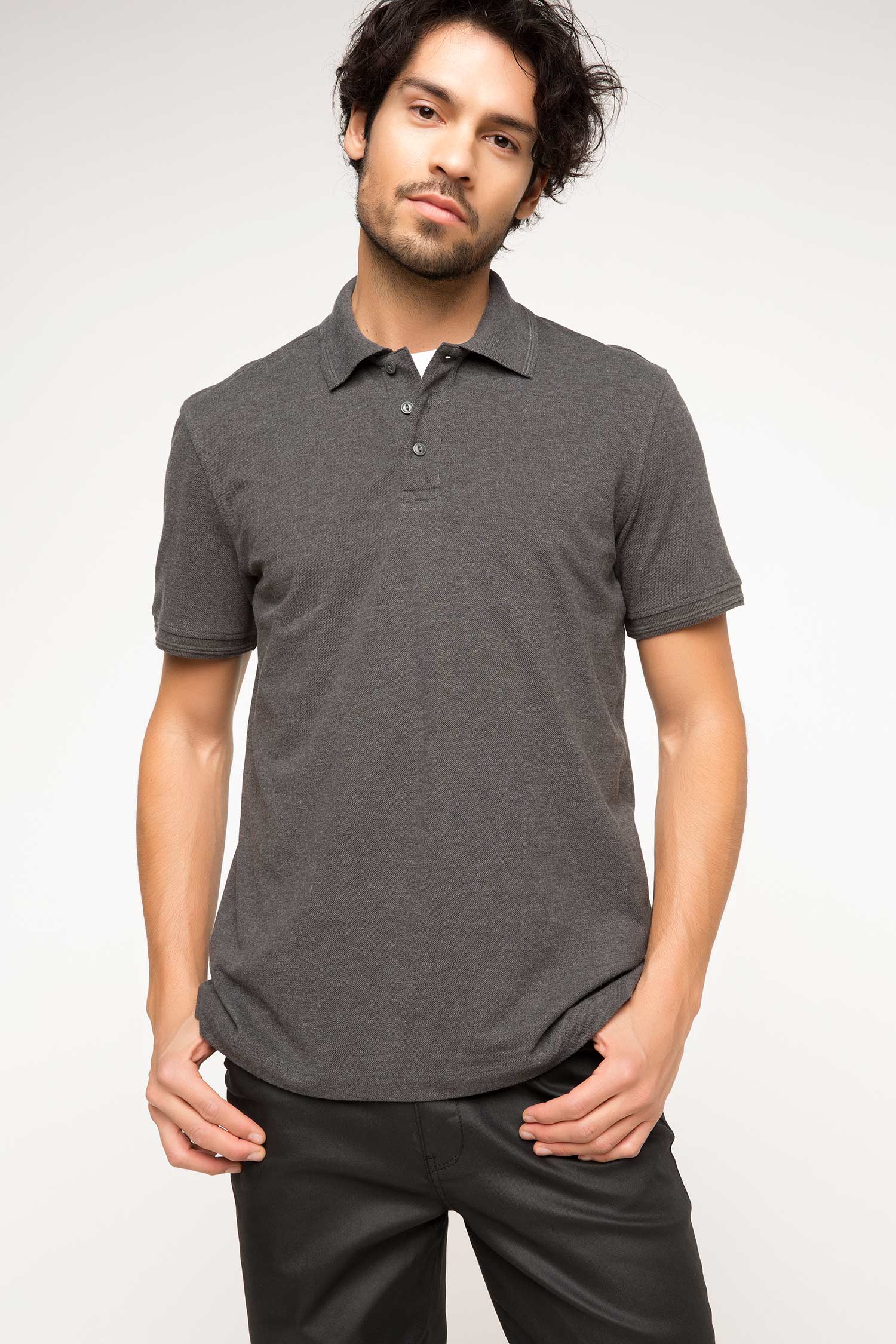 Defacto Basic Polo T-shirt. 1