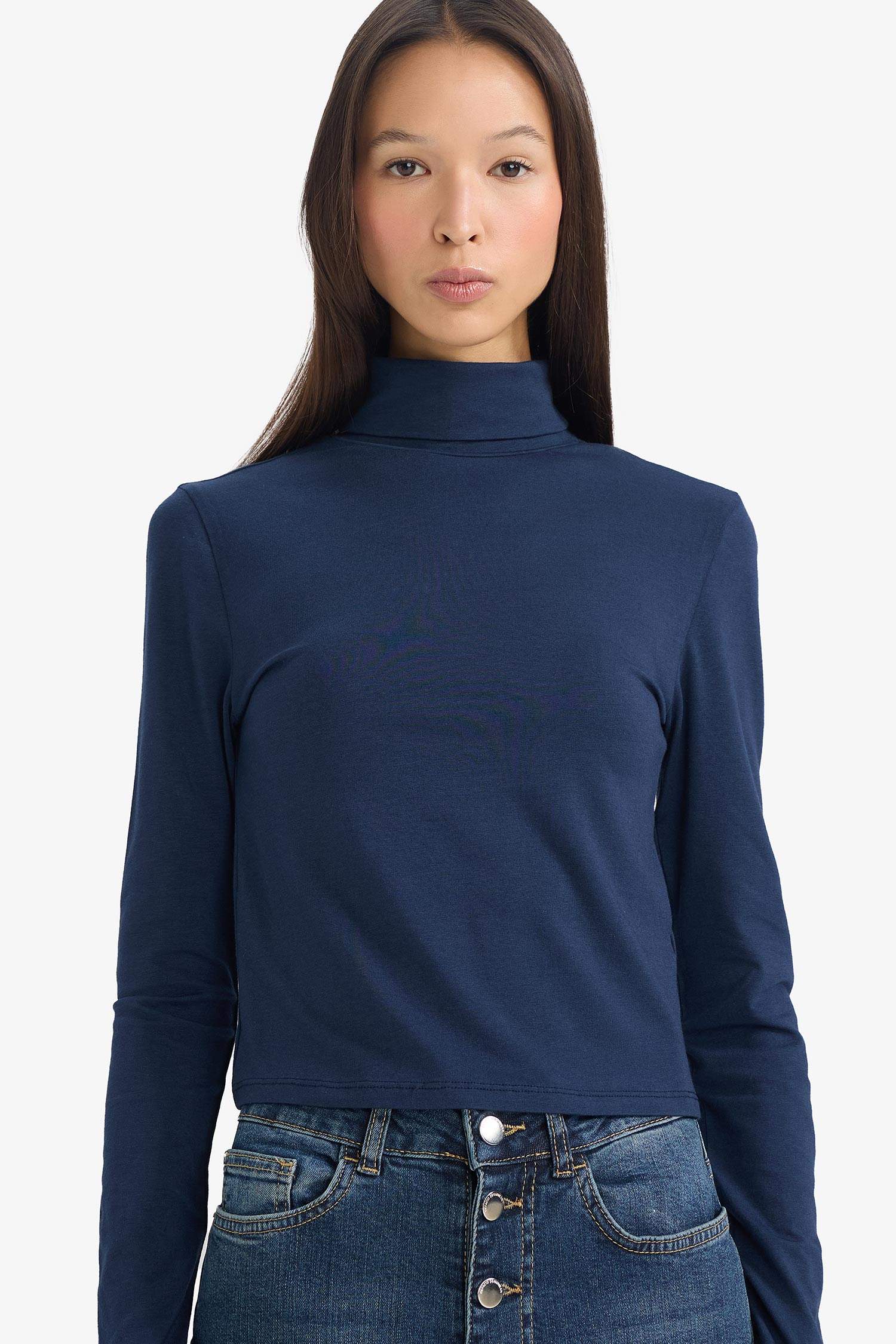 Fitted Turtleneck Modal Long Sleeve T-Shirt