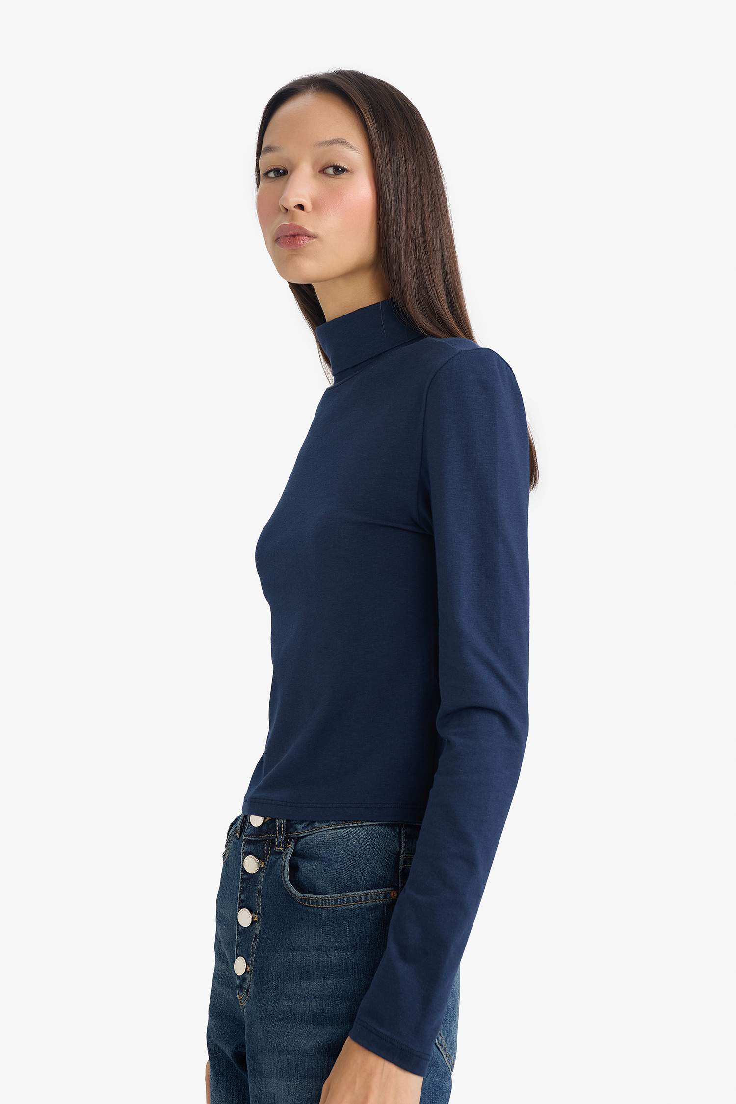 Fitted Turtleneck Modal Long Sleeve T-Shirt