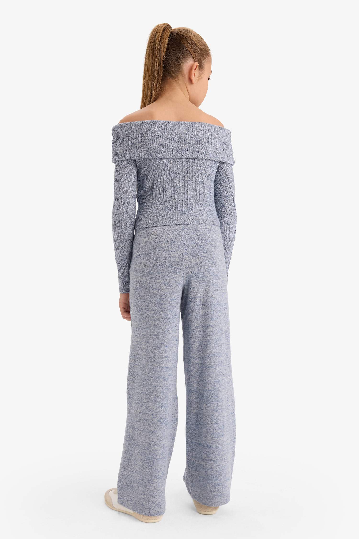 Kız Çocuk 2'li Takım Omzu Açık Bluz Geniş Bol Paça Pantolon