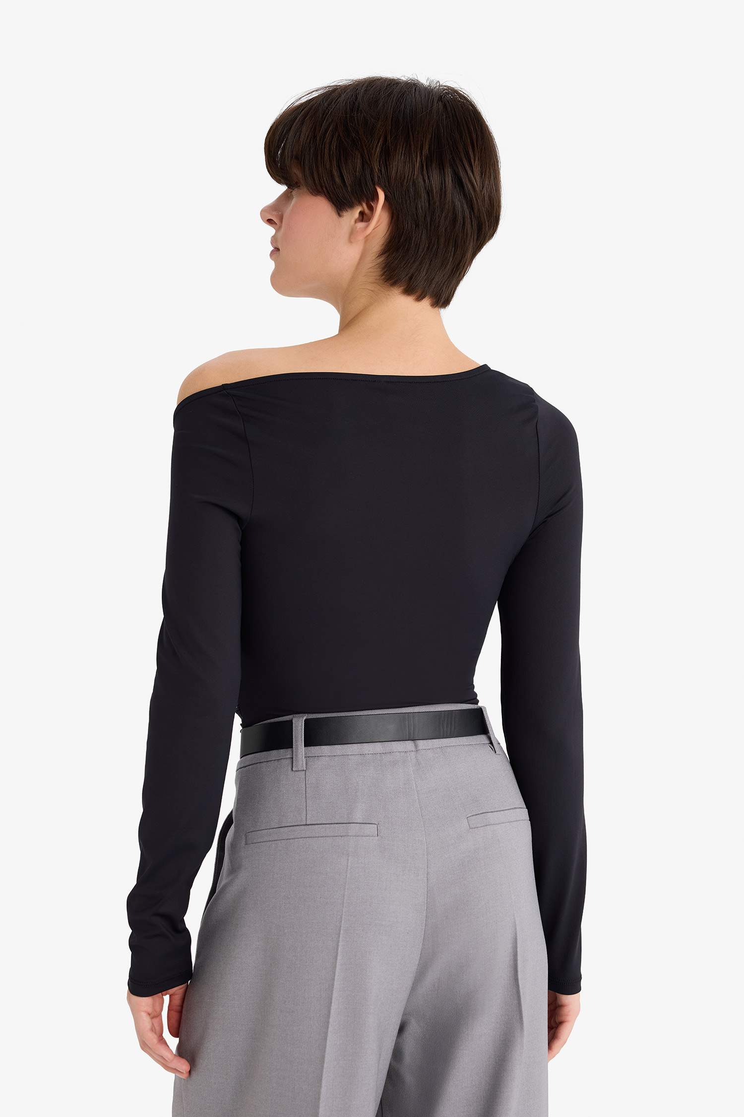 Slim Fit Dar Kesim Tek Omuzlu Uzun Kollu Body