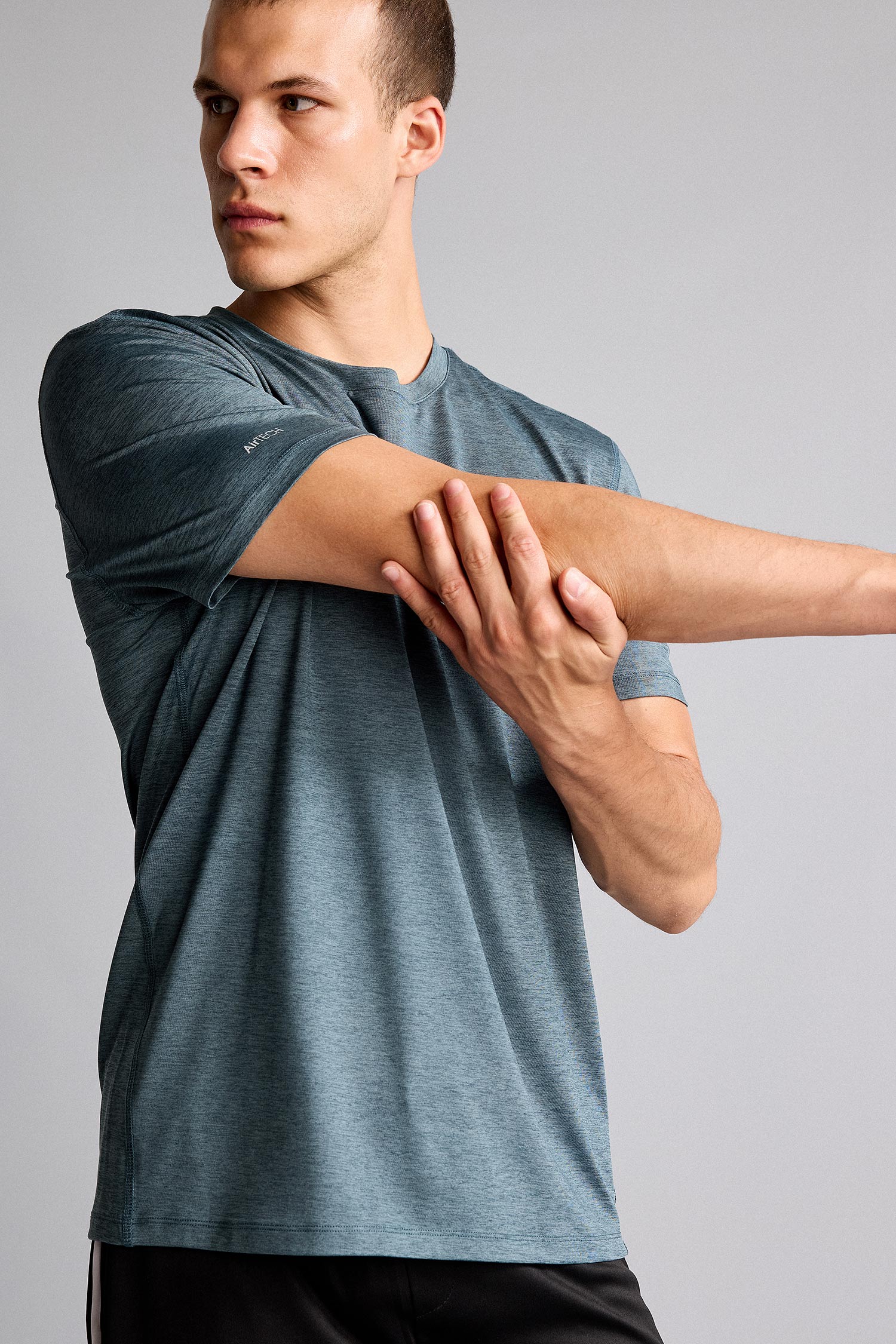 DeFacto Slim Fit Basic Kısa Kollu Tişört
