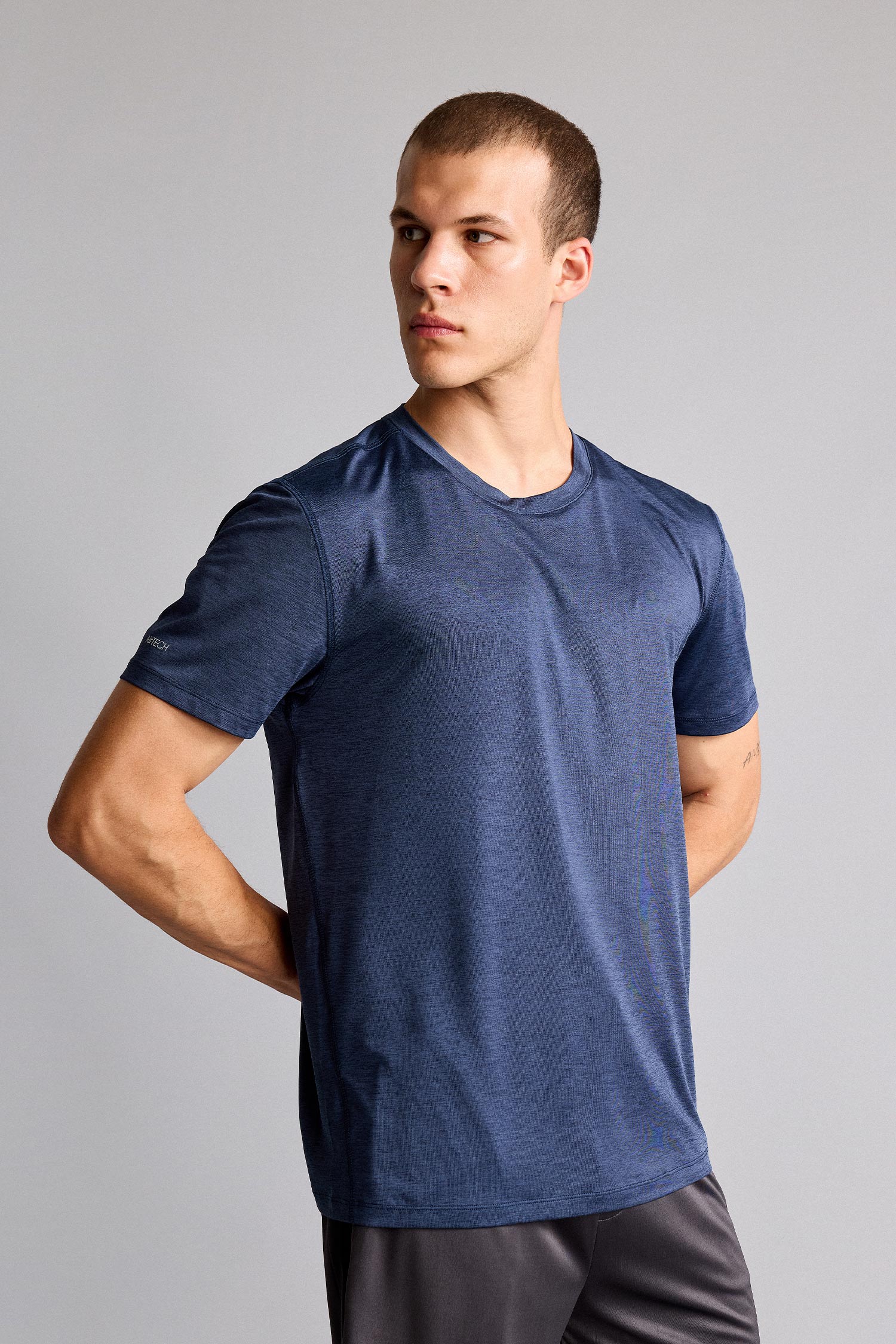 DeFacto Slim Fit Basic Kısa Kollu Tişört