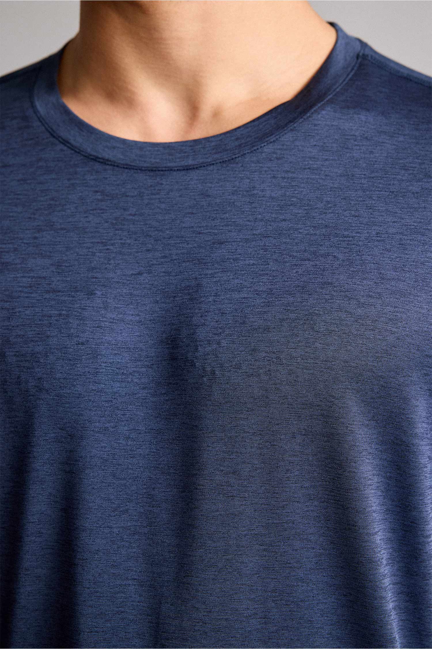 DeFacto Slim Fit Basic Kısa Kollu Tişört görsel 4