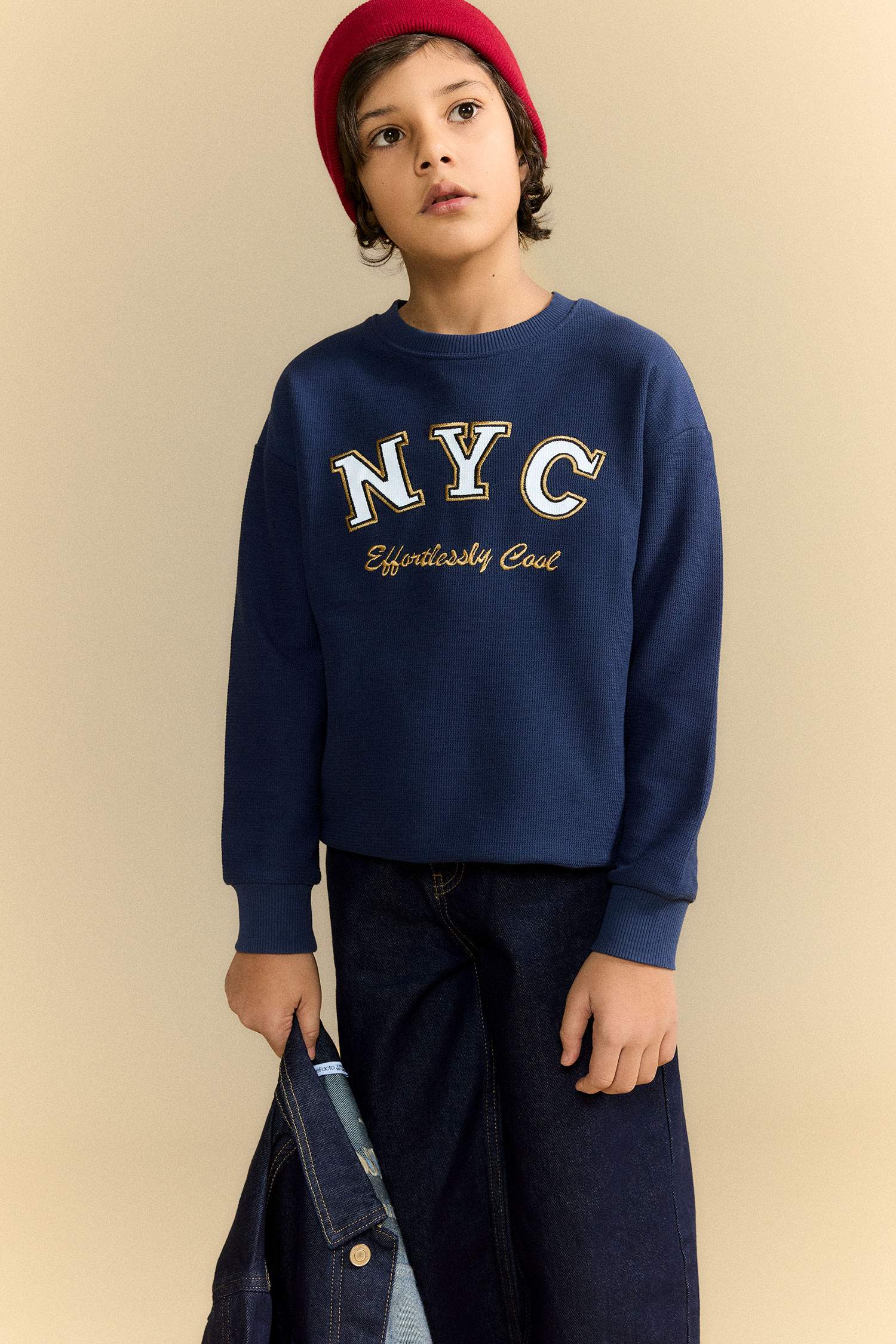 تيشيرت ردن طويل ولادي اوفر سايز بياخة مستديرة