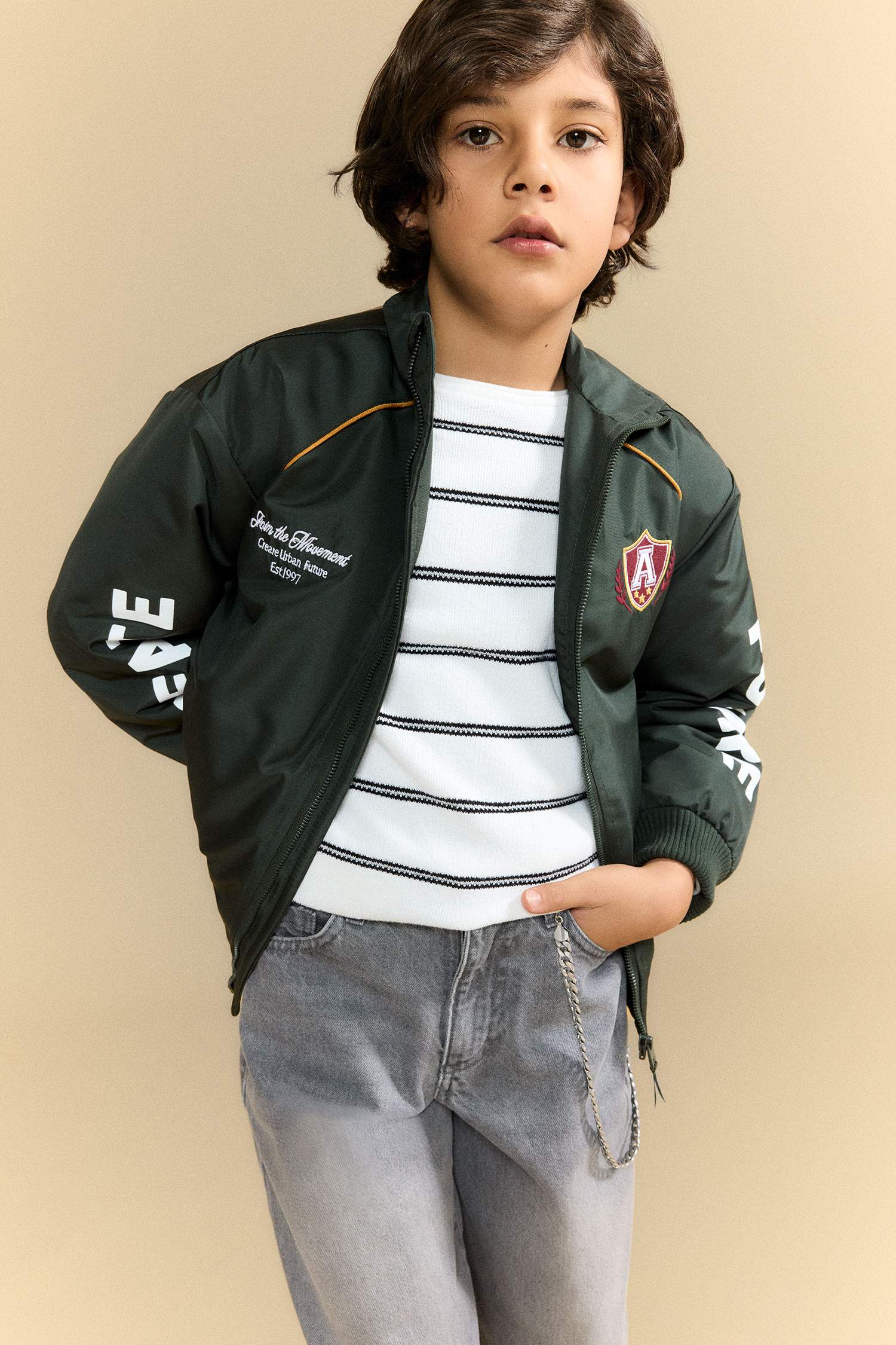 جاكيت رياضي ولادي