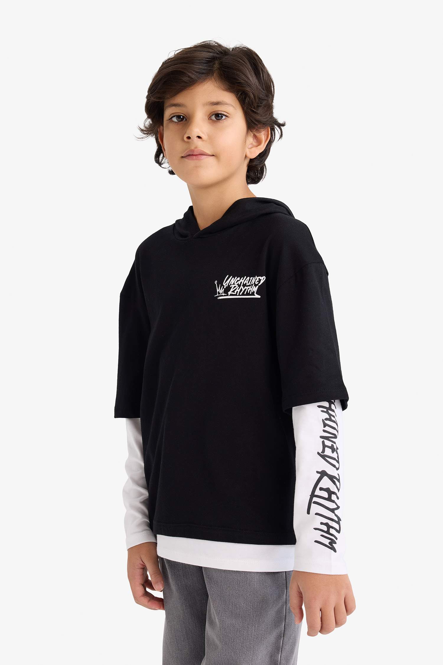 Erkek Çocuk Kapüşonlu Baskılı Uzun Kollu Tişört