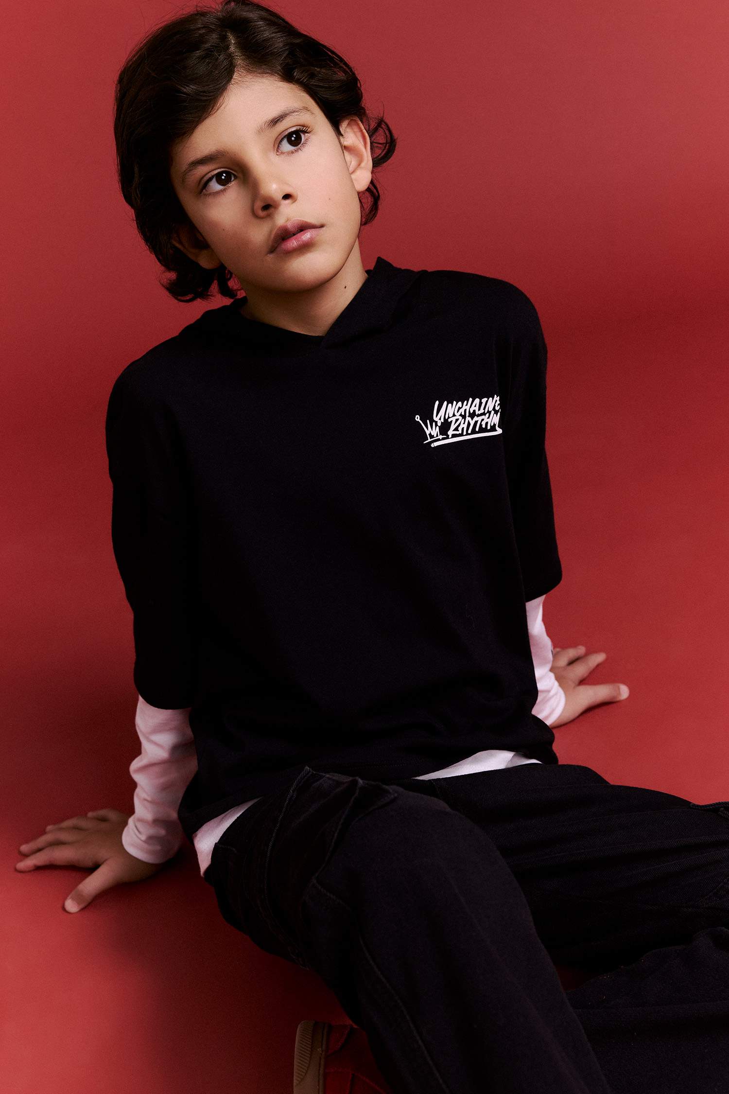 Erkek Çocuk Kapüşonlu Baskılı Uzun Kollu Tişört