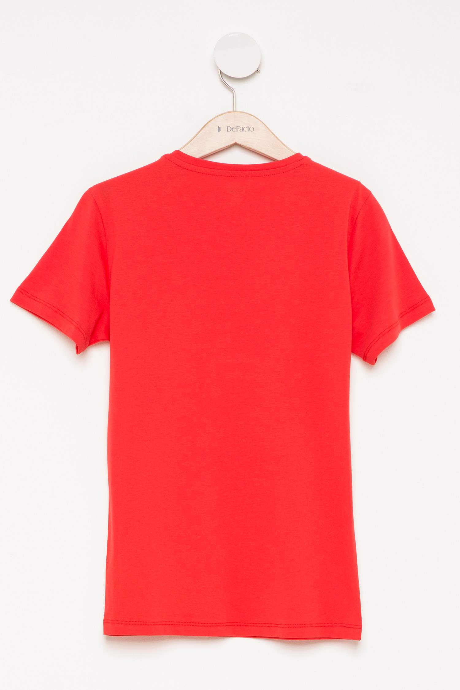 Defacto Basic T-shirt. 4