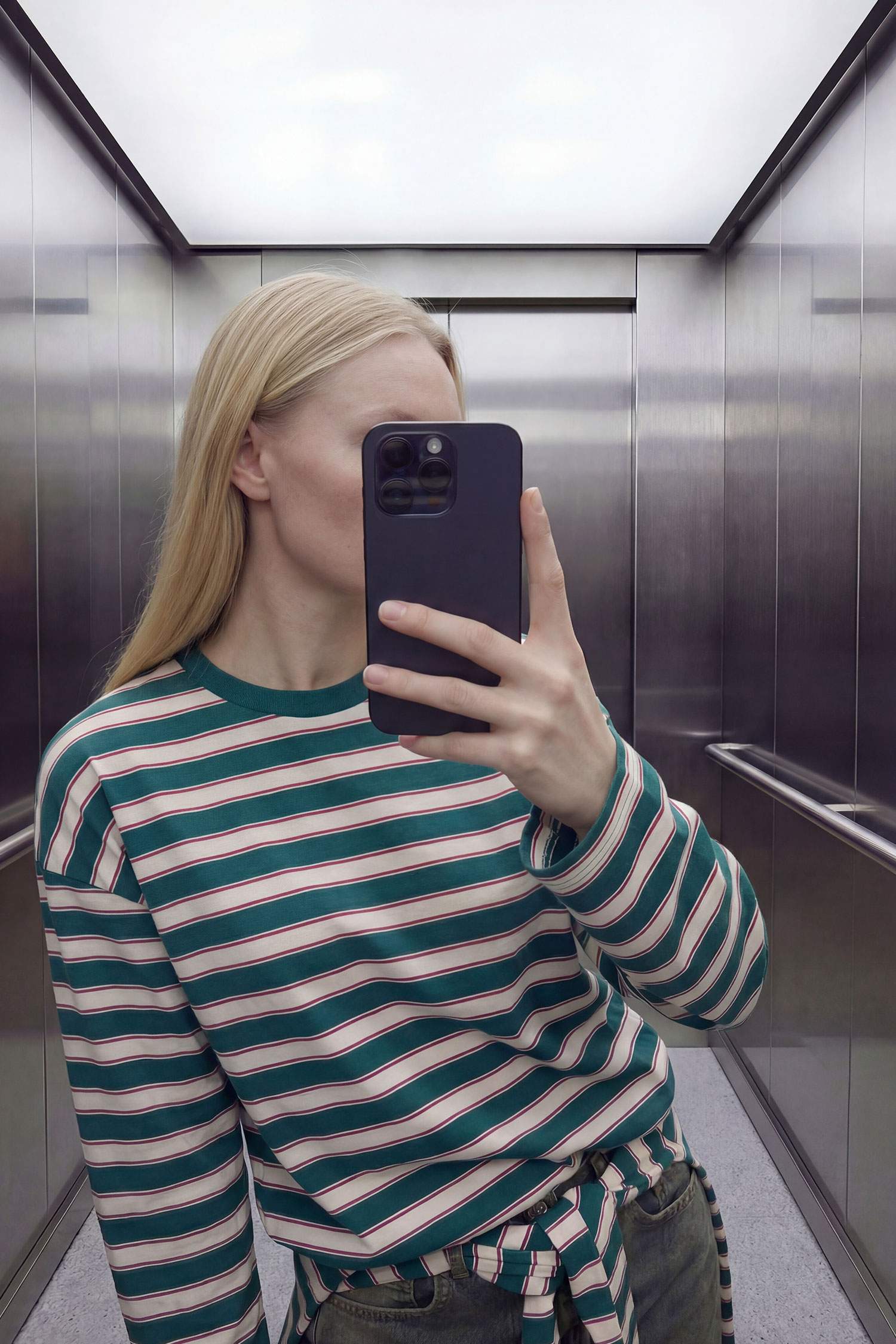 Oversıze Geniş Kalıp Bisiklet Yaka Uzun Kollu Tişört