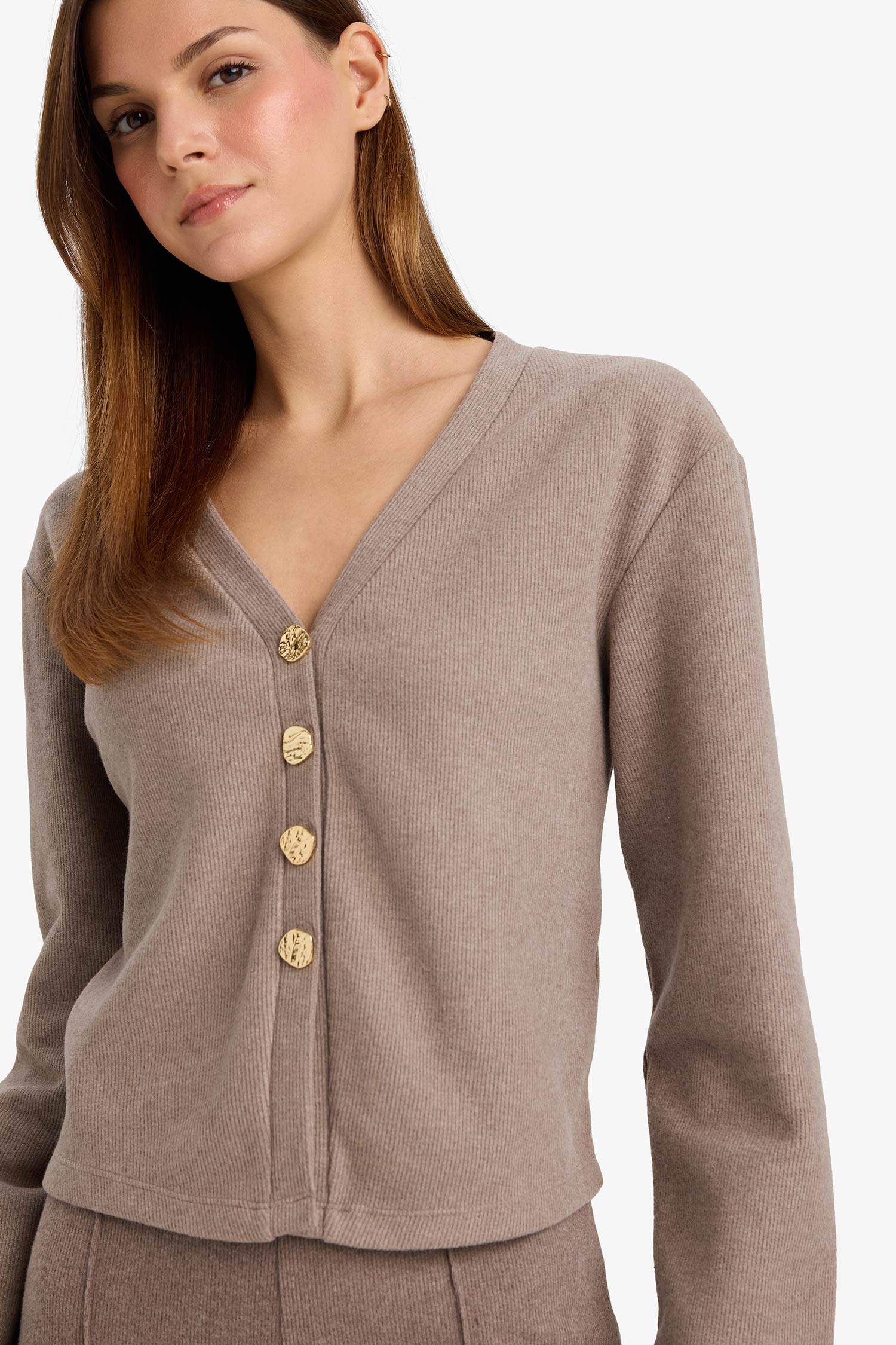 جاكيت صوف قصة مريحة