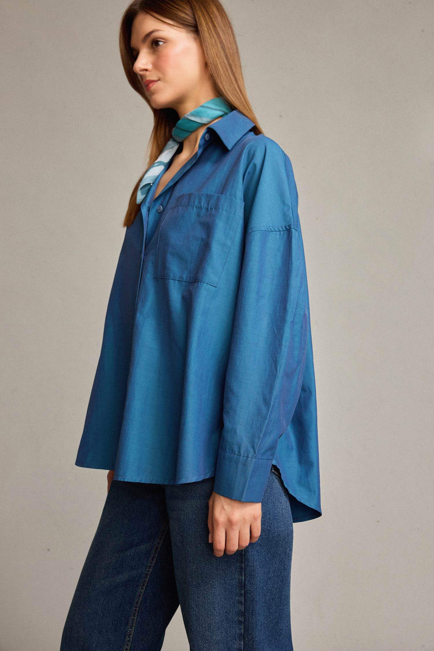 Oversize Geniş Kalıp Uzun Kollu Gömlek