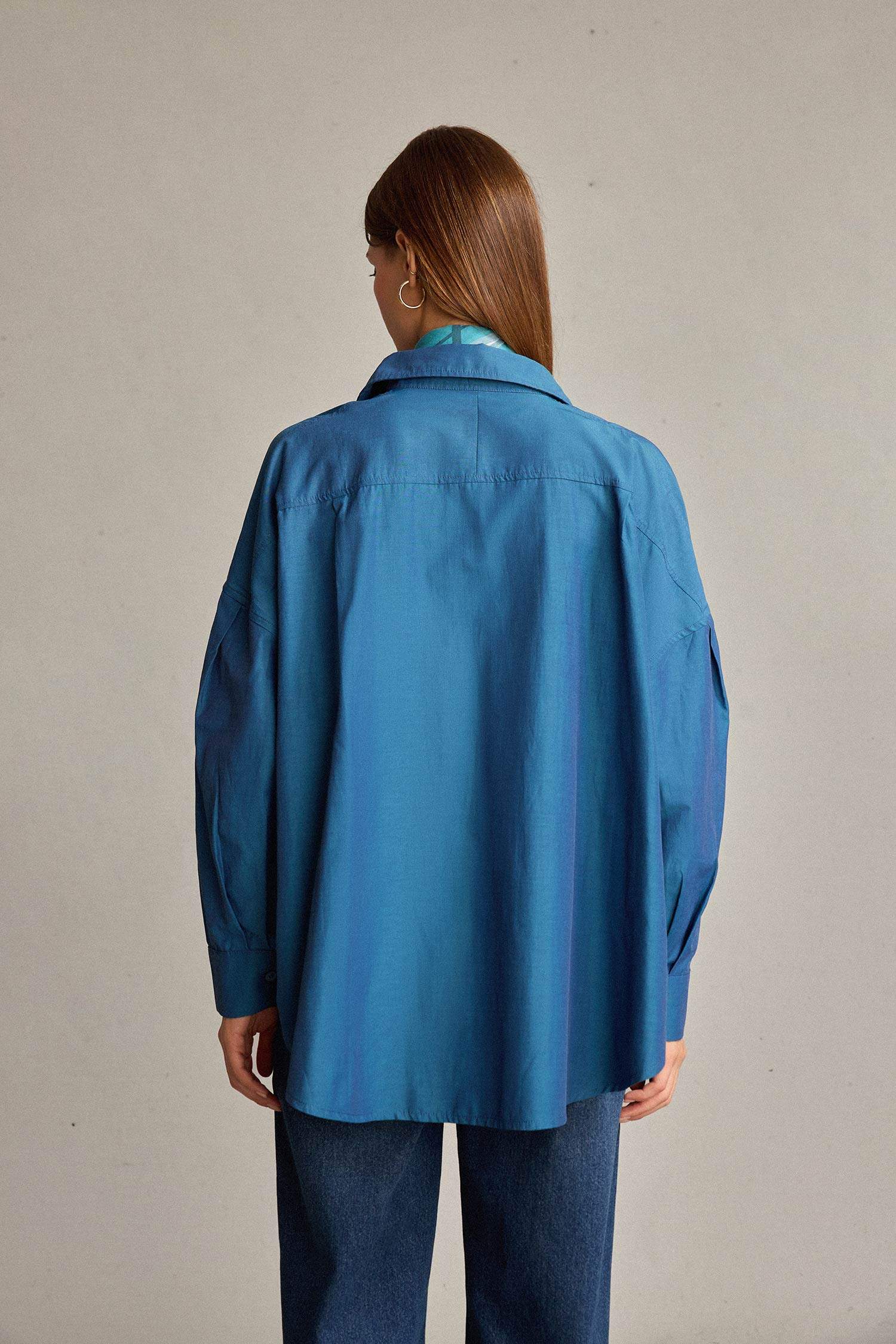 Oversize Geniş Kalıp Uzun Kollu Gömlek