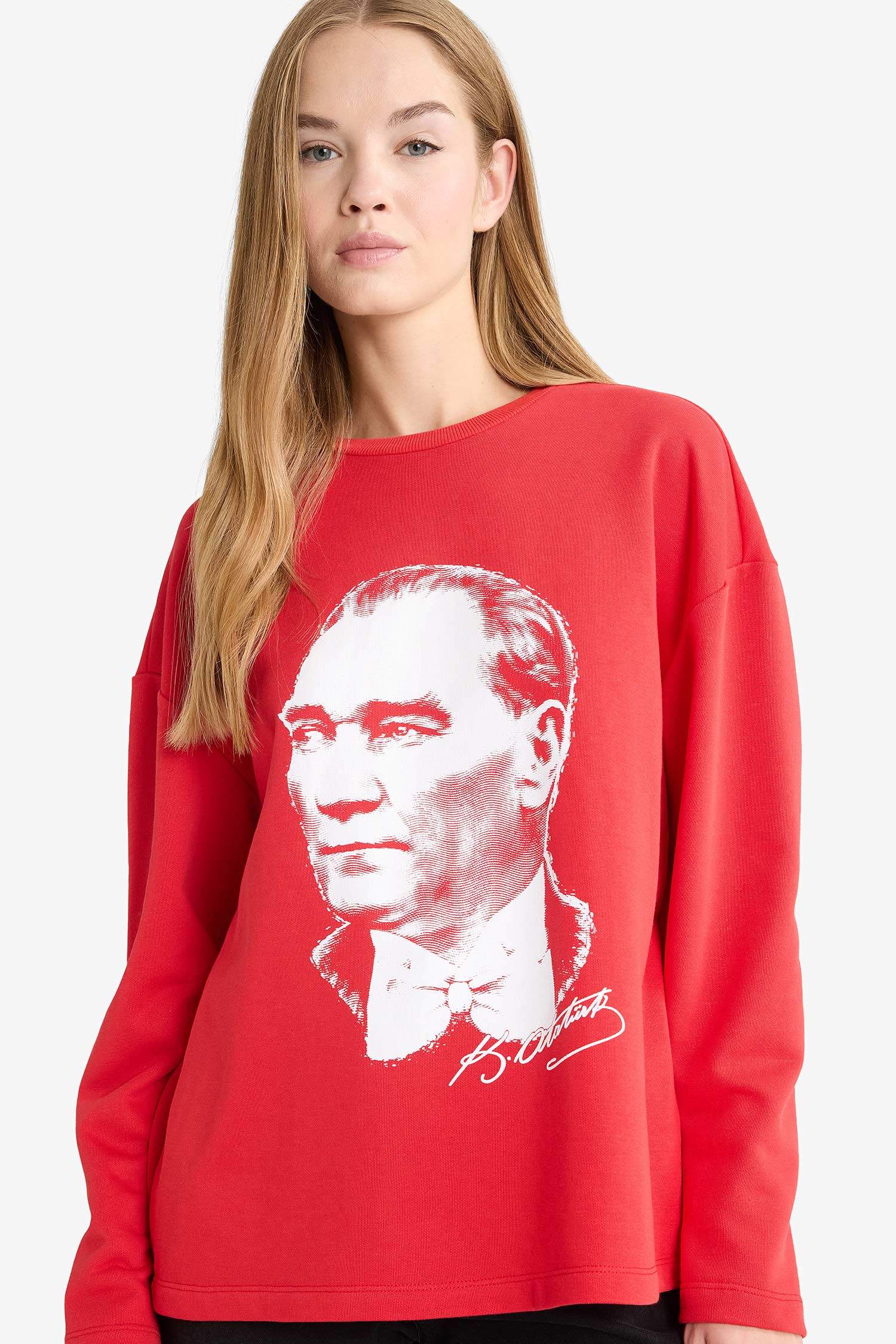 Oversize Geniş Kalıp Bisiklet Yaka Atatürk Baskılı Kalın Uzun Kollu Tişört