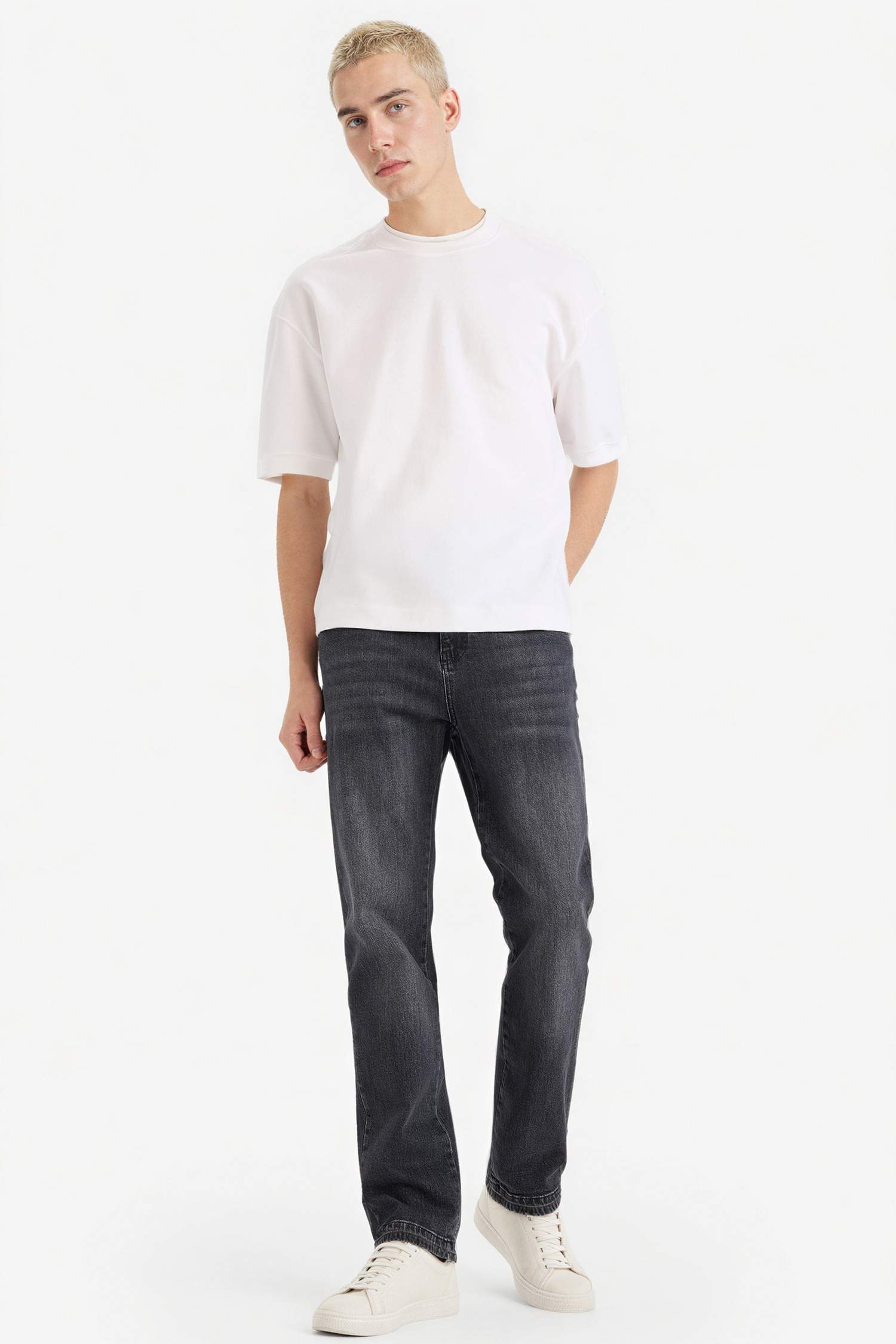 Straight Fit Jean Pantolon